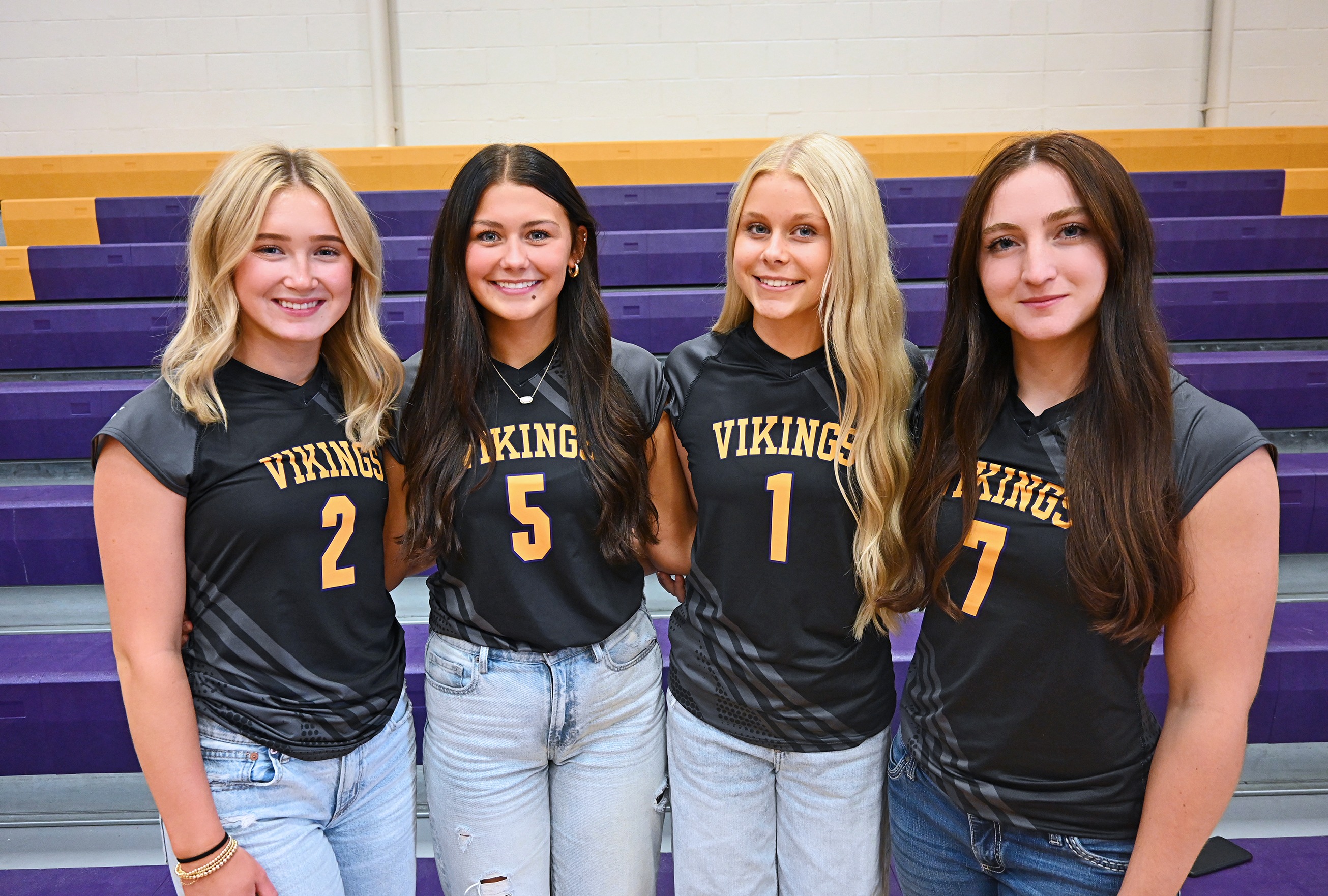 Lady Viking Seniors '24