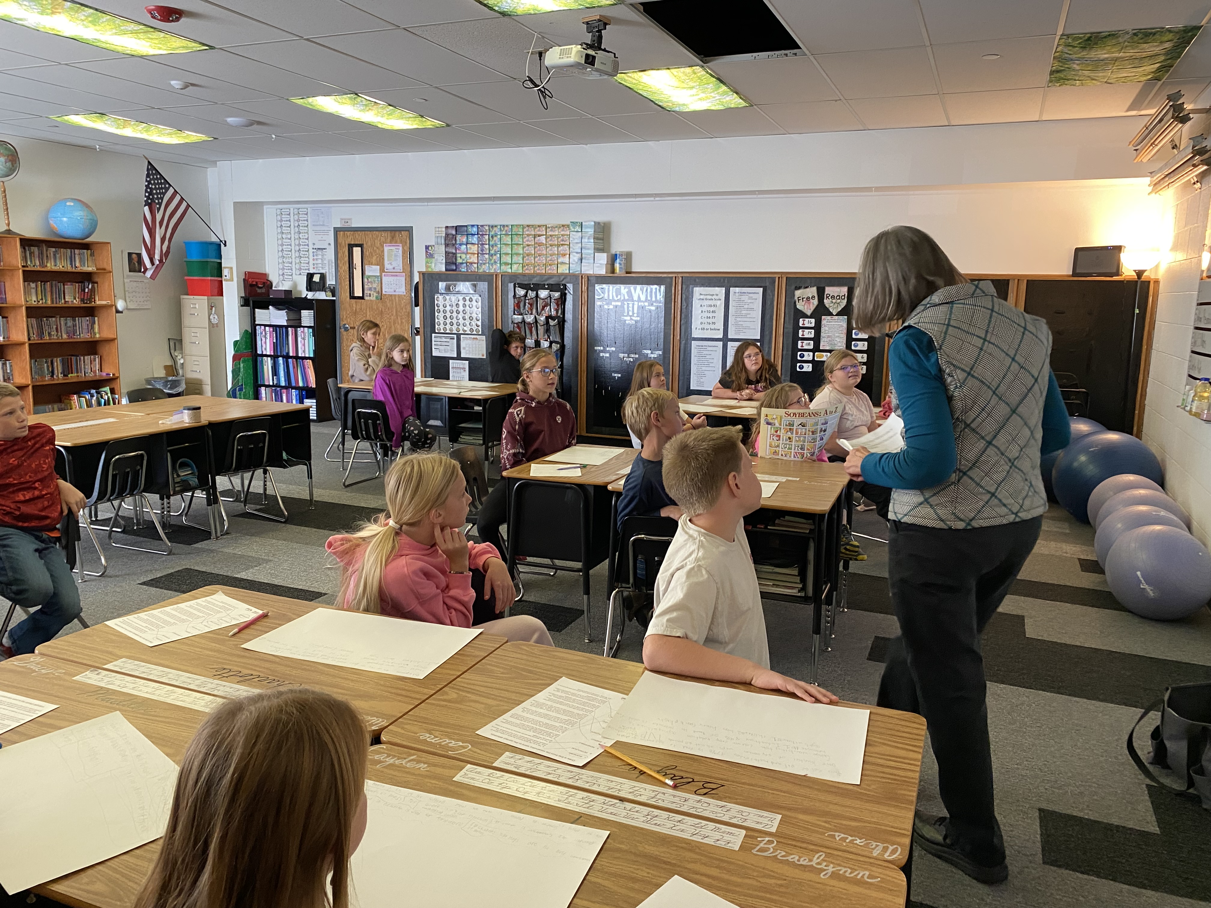 4th graders during Soybean Presentation