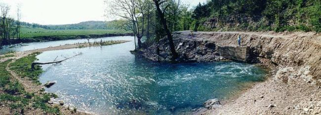 Roubidoux Spring & Cave System