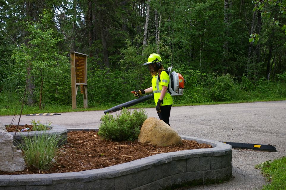 PARKS LABORER I