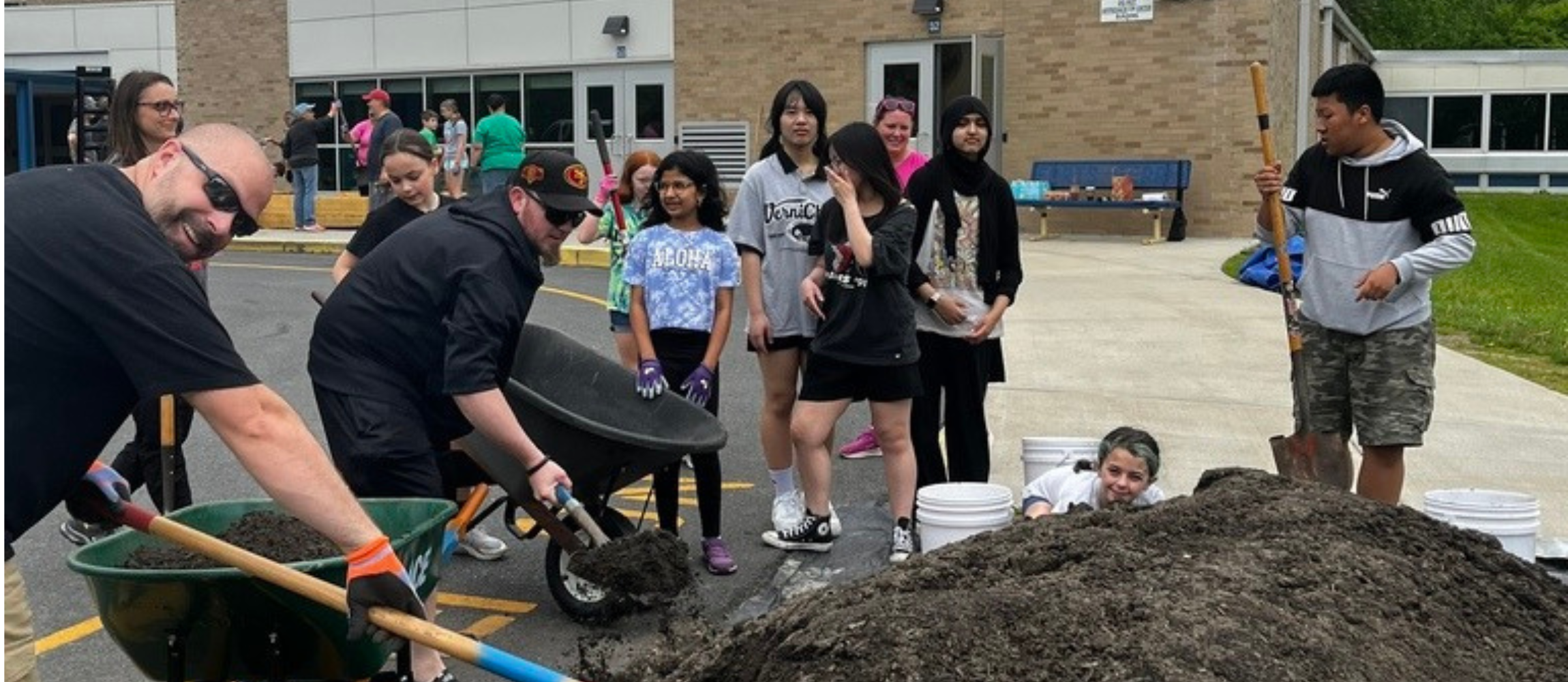 Forts Ferry Participates in Day of Service!