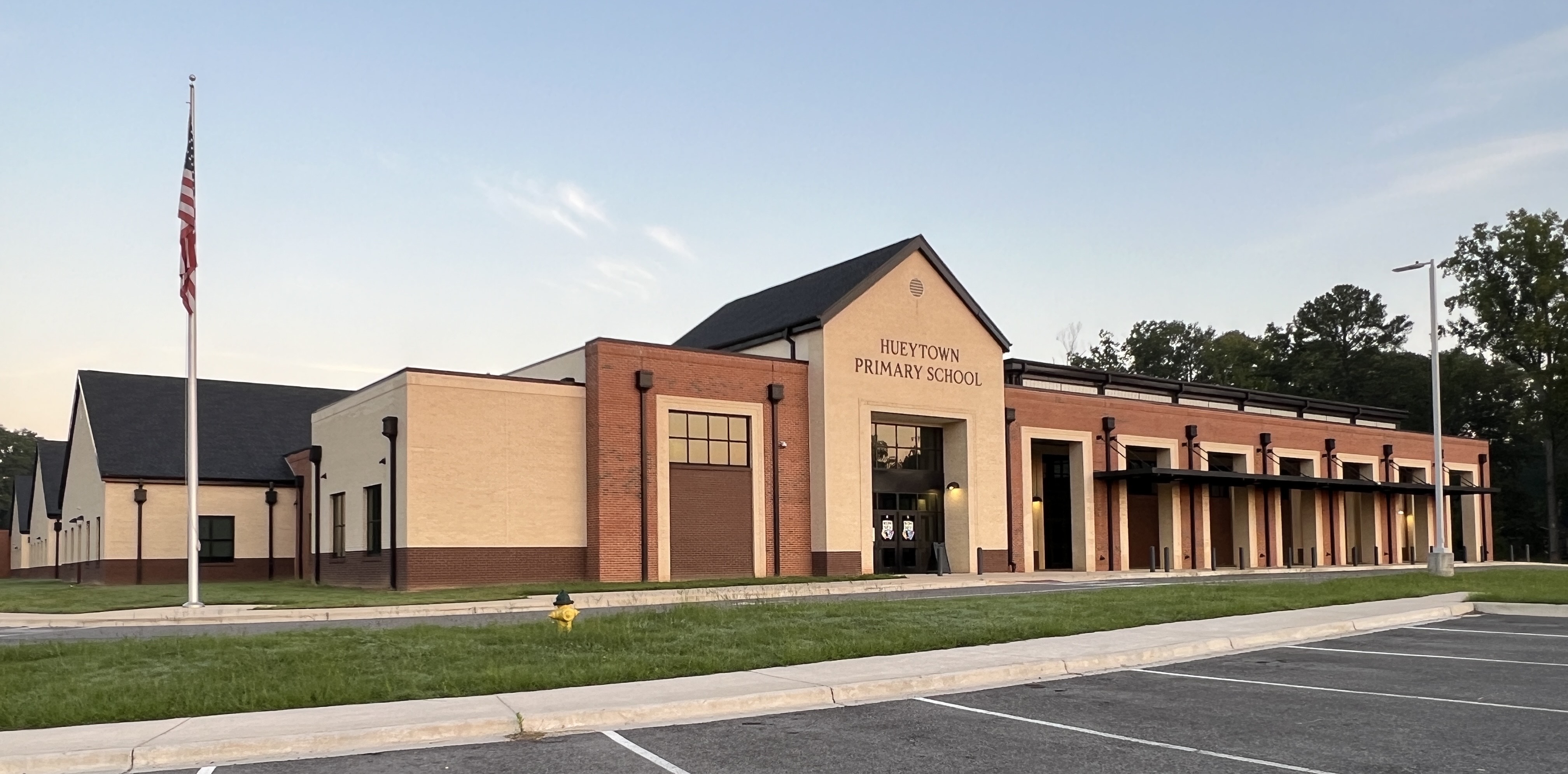 Outside of Hueytown Primary School Building