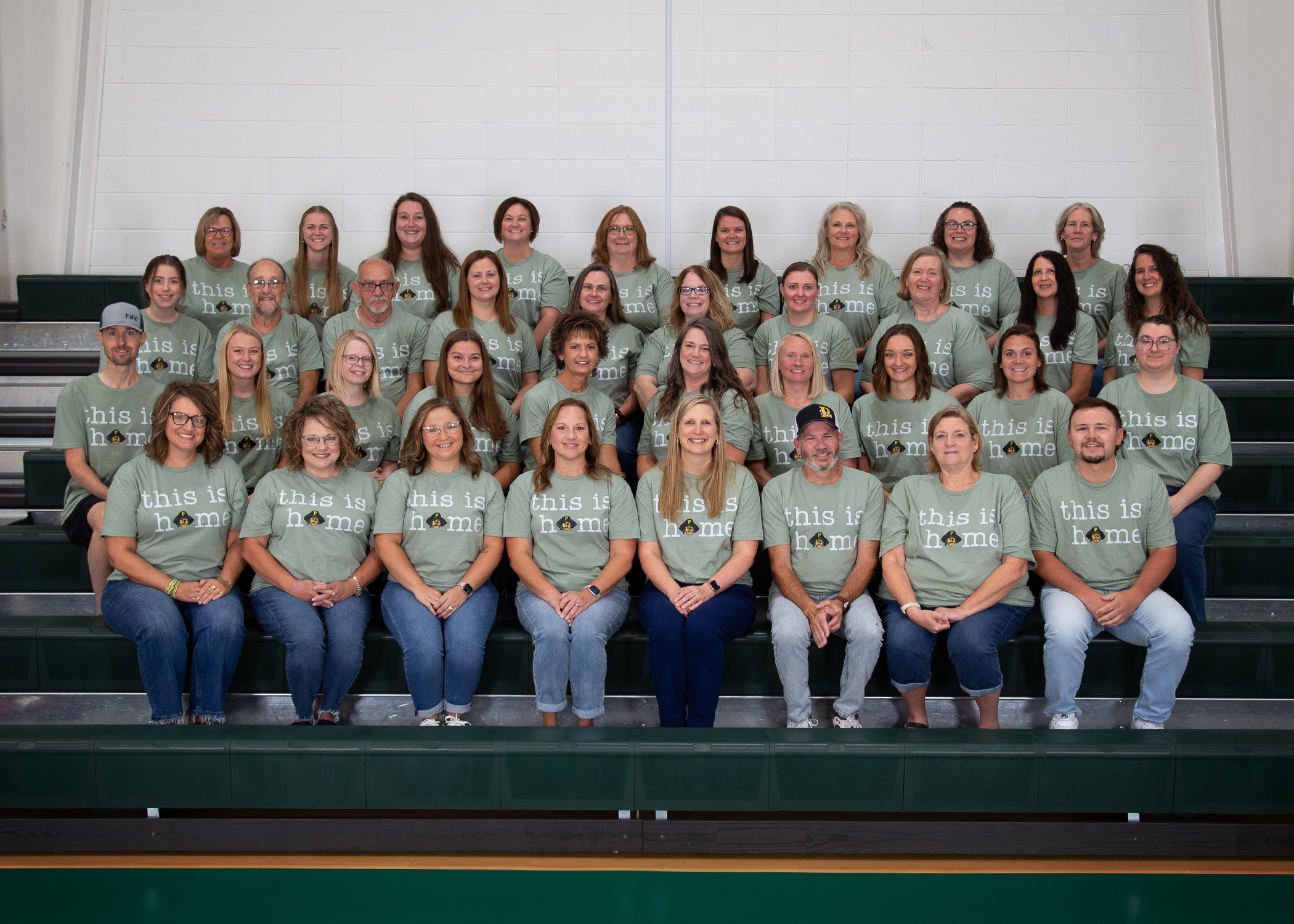 26-27 Staff Photo