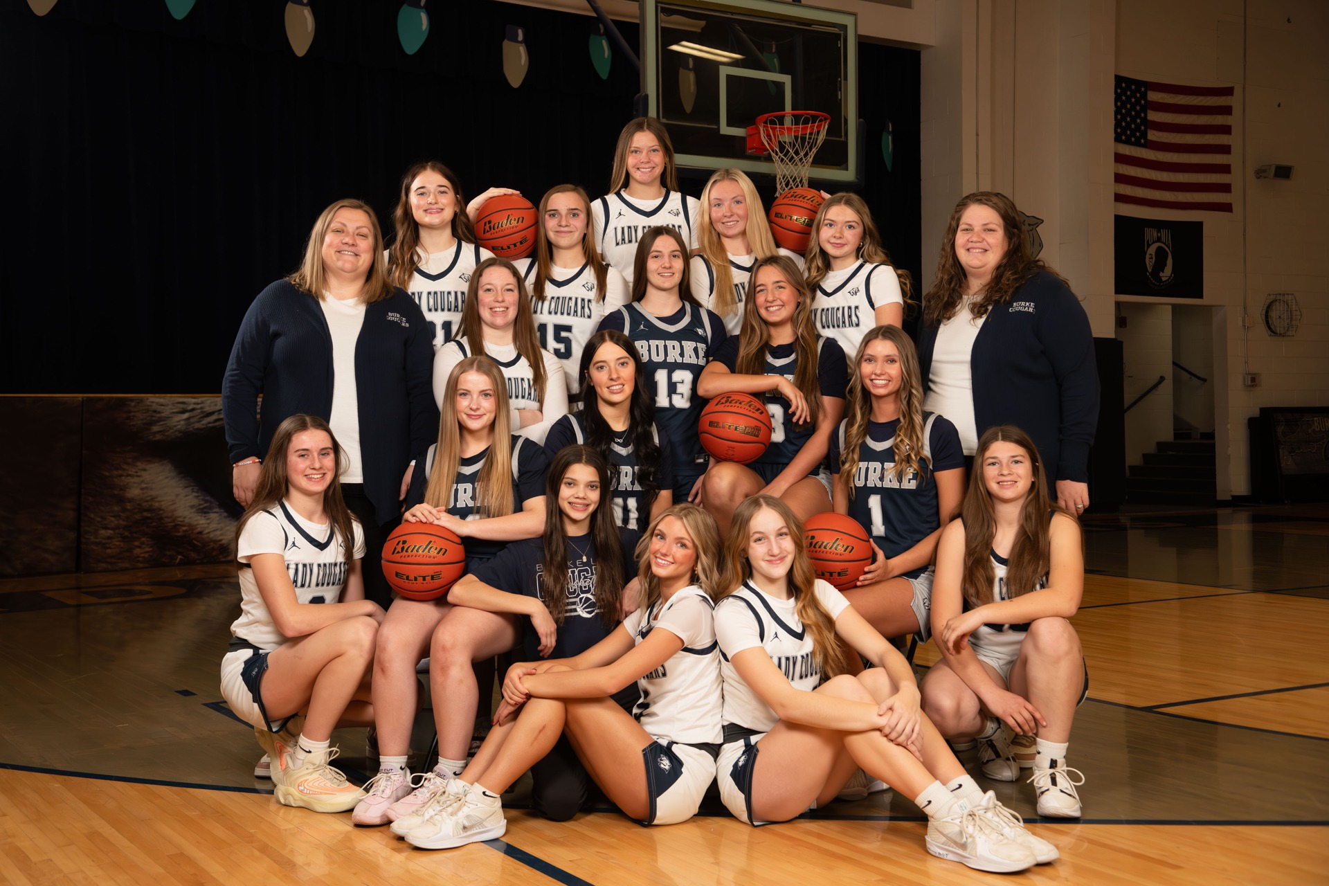 Basketball team photo 