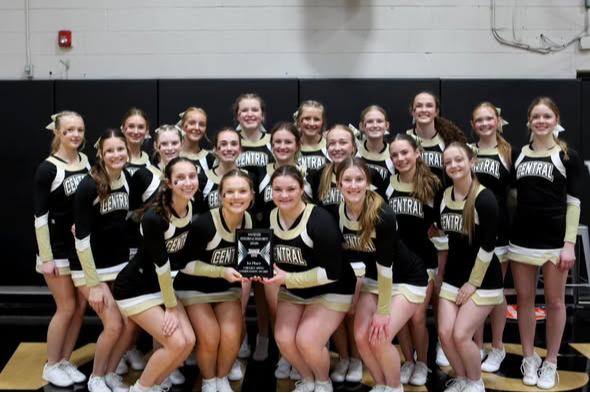 1st Place Cheer - Camp Point Central