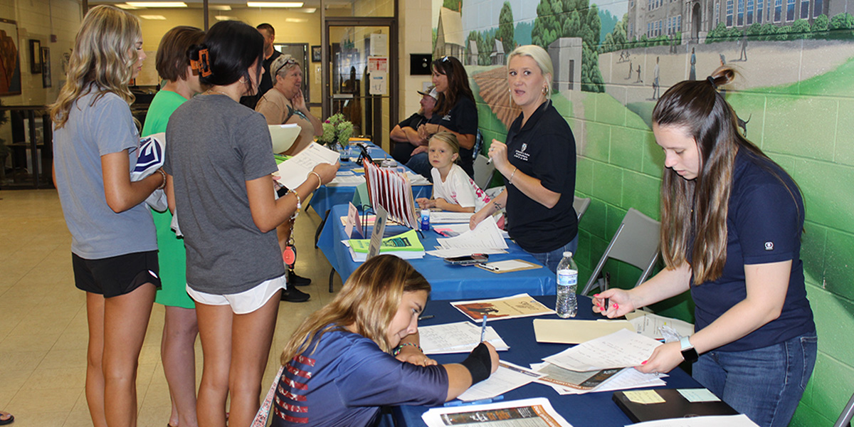 During registration and welcome weekend, parents have the chance to get familiar with staff and the campus.