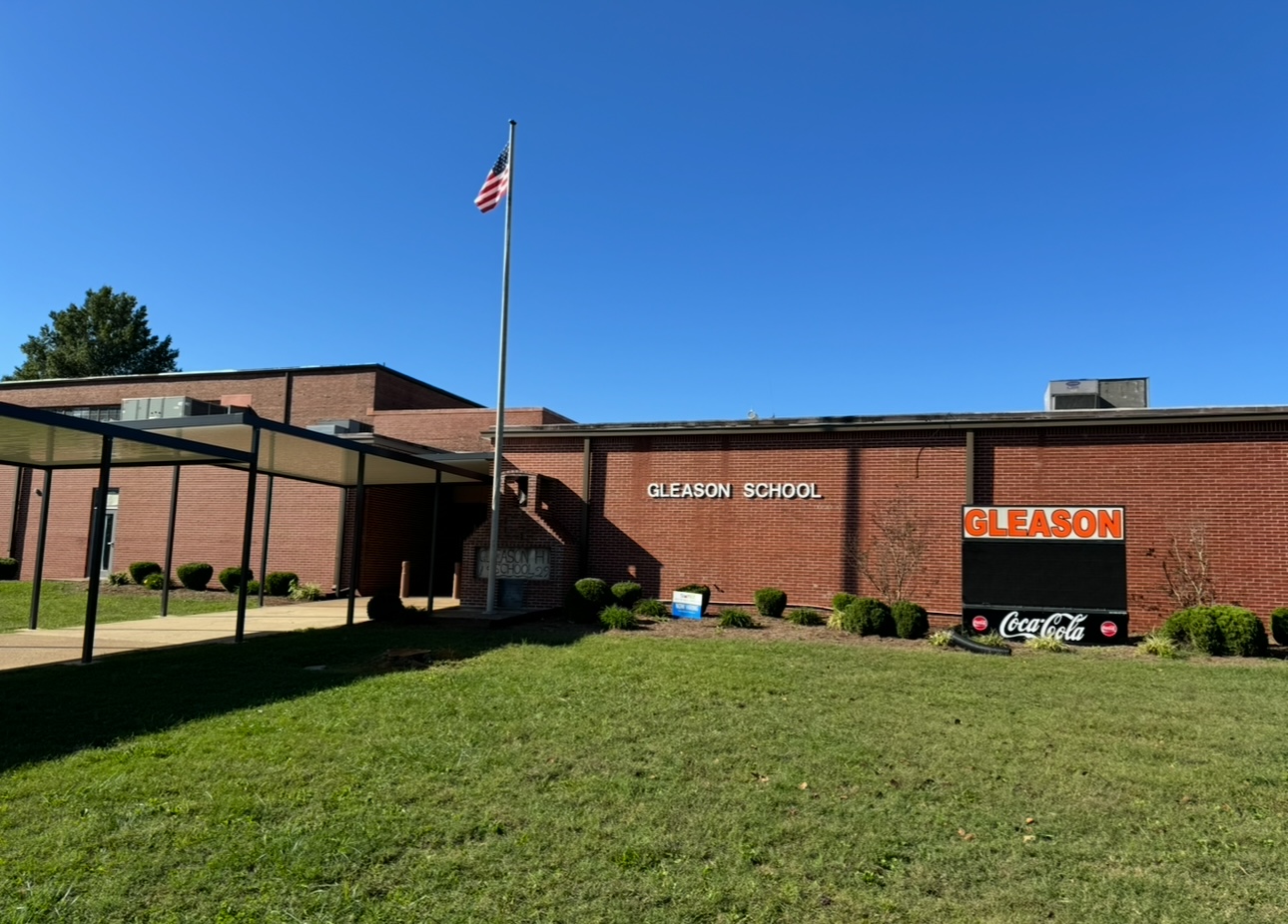 Front pic of Gleason School PreK-12