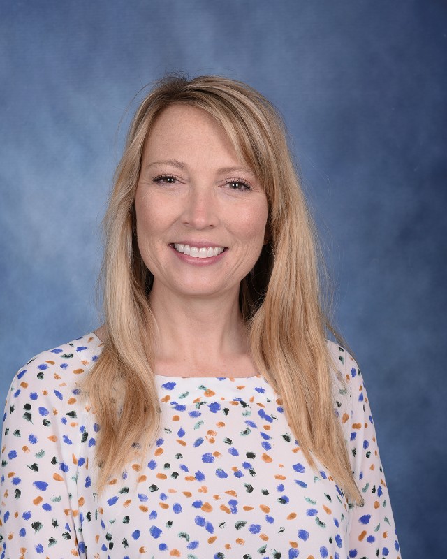 erica myers headshot