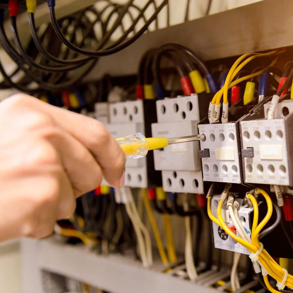Electrical & Electronics Technology