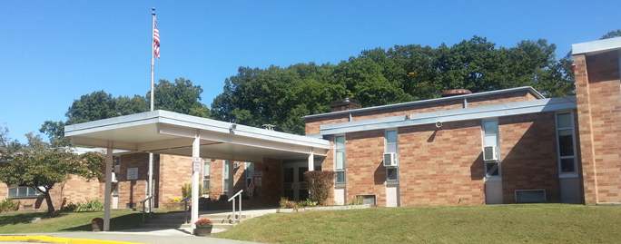 Front View of Apshawa Elementary School