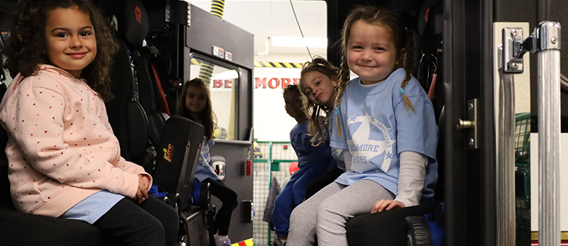 students in firetruck
