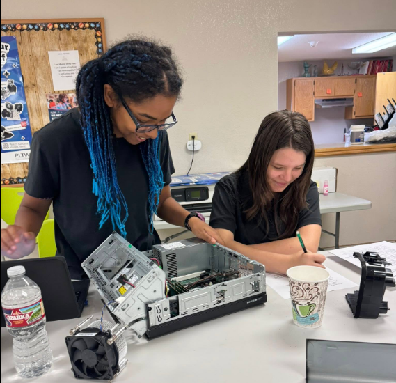 girls in computer lab