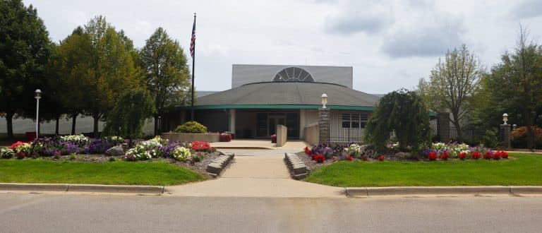 lapeer school