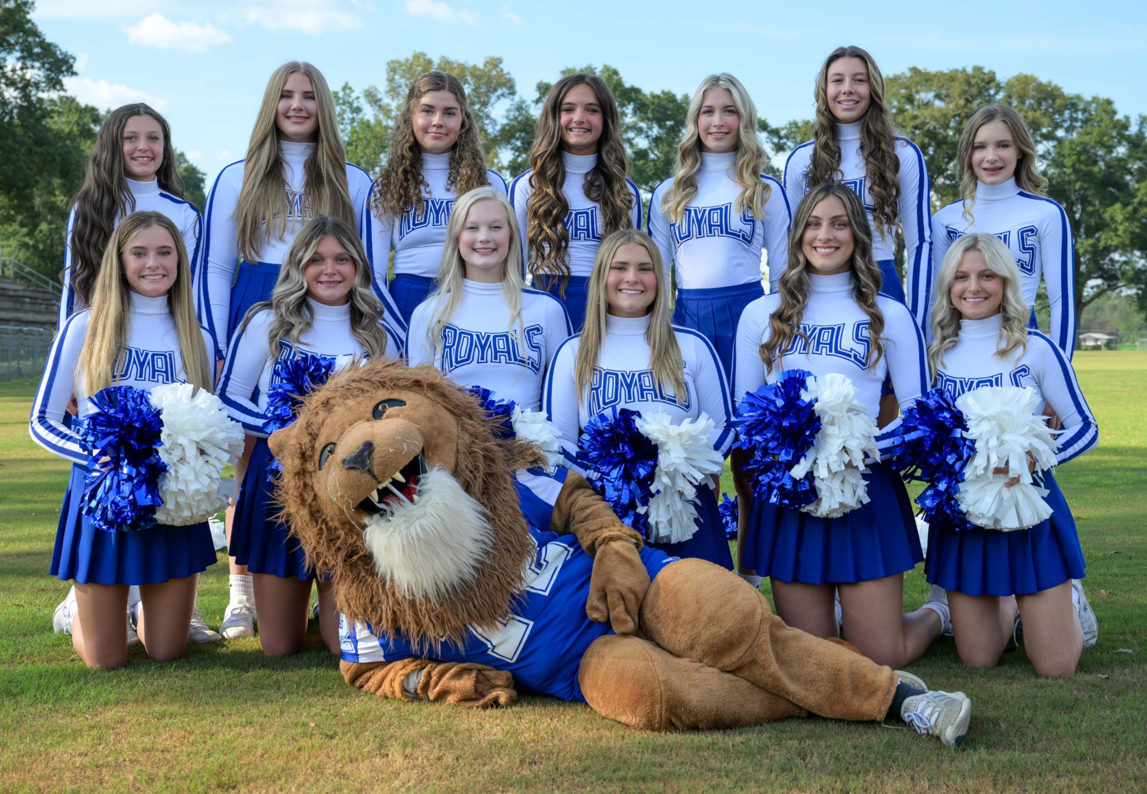 cheerleaders team