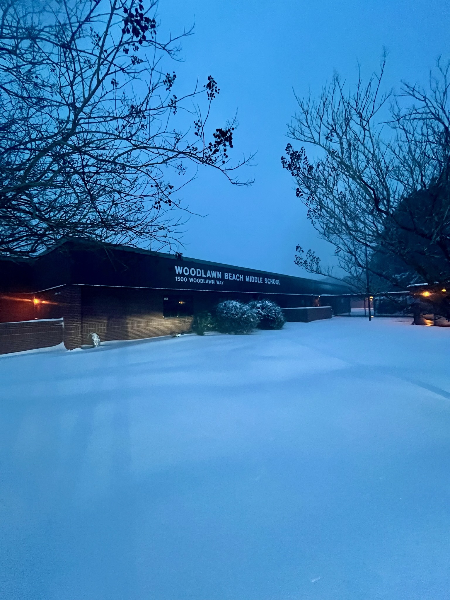 Woodlawn Beach Middle School
