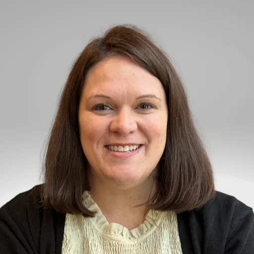 Elizabeth Miller, Principal