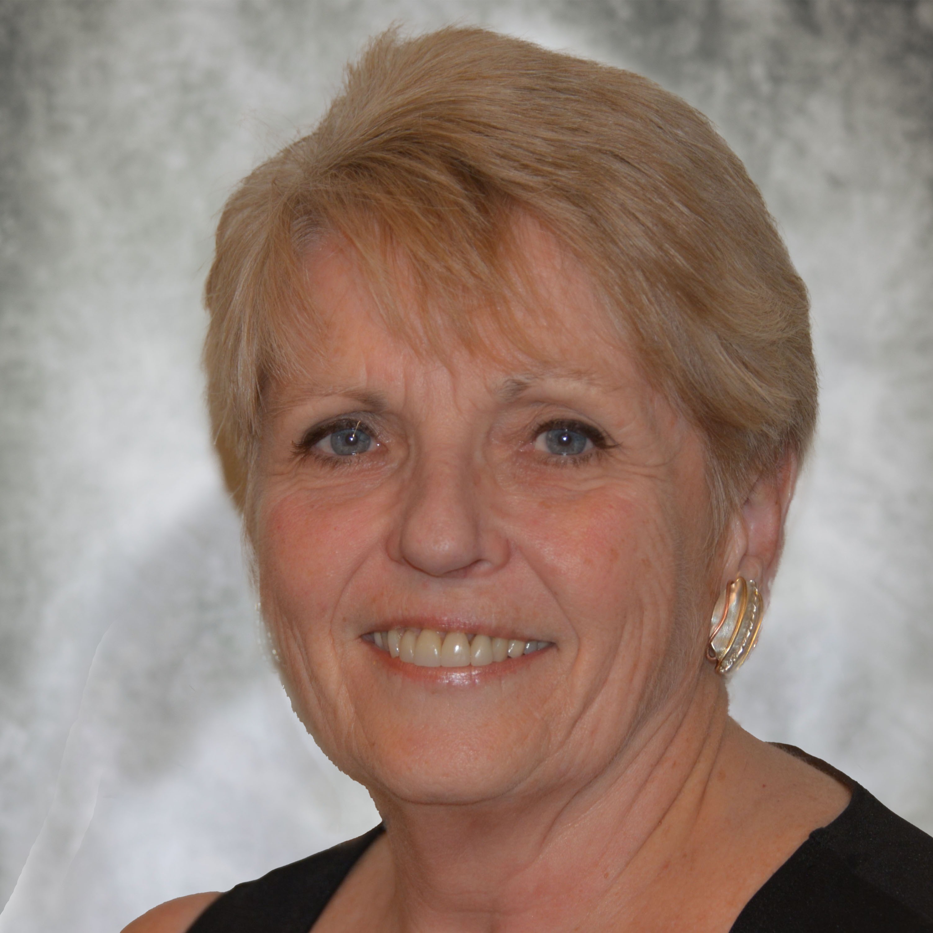 Cynthia Schwartz