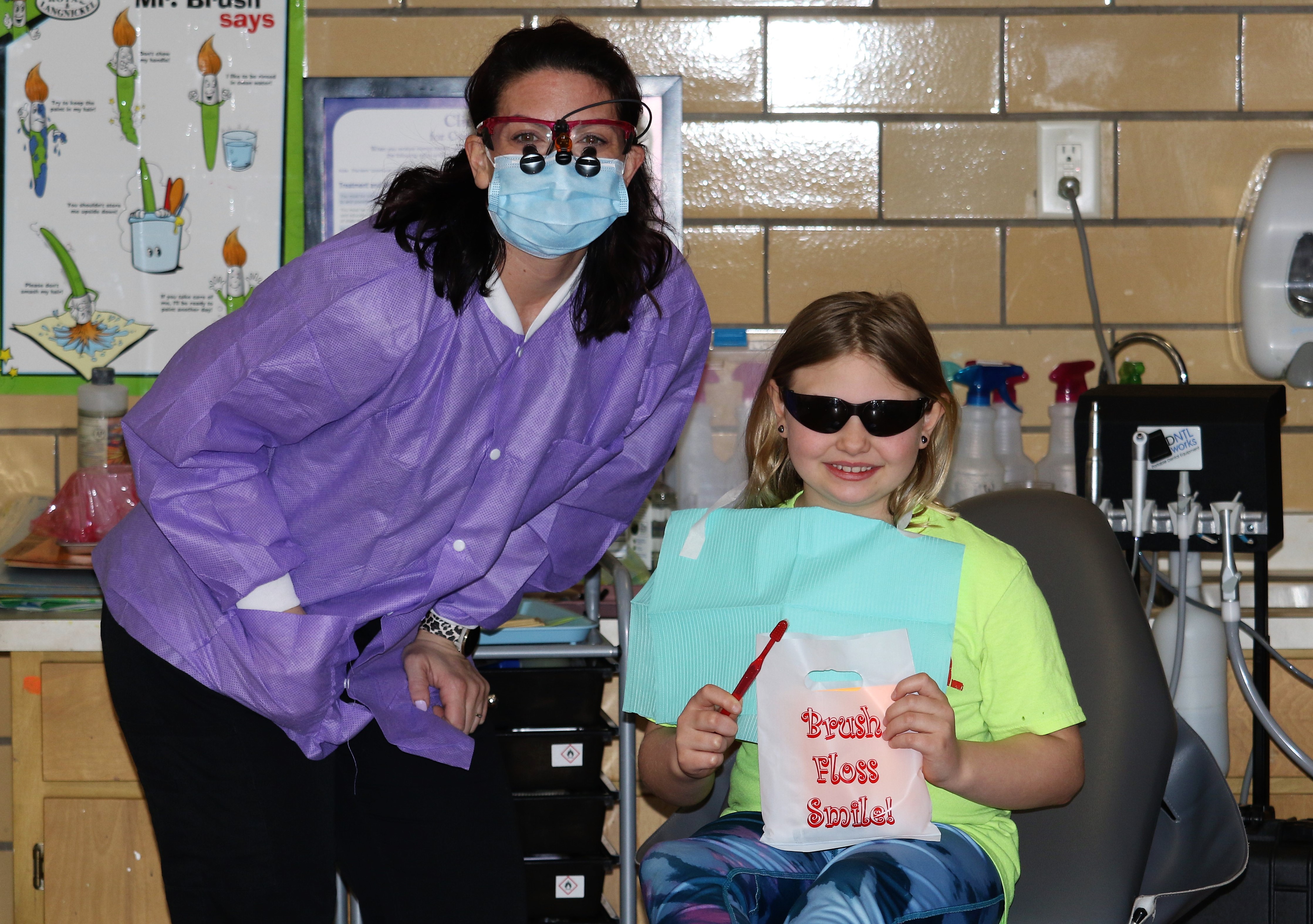 SAS student & hygienist