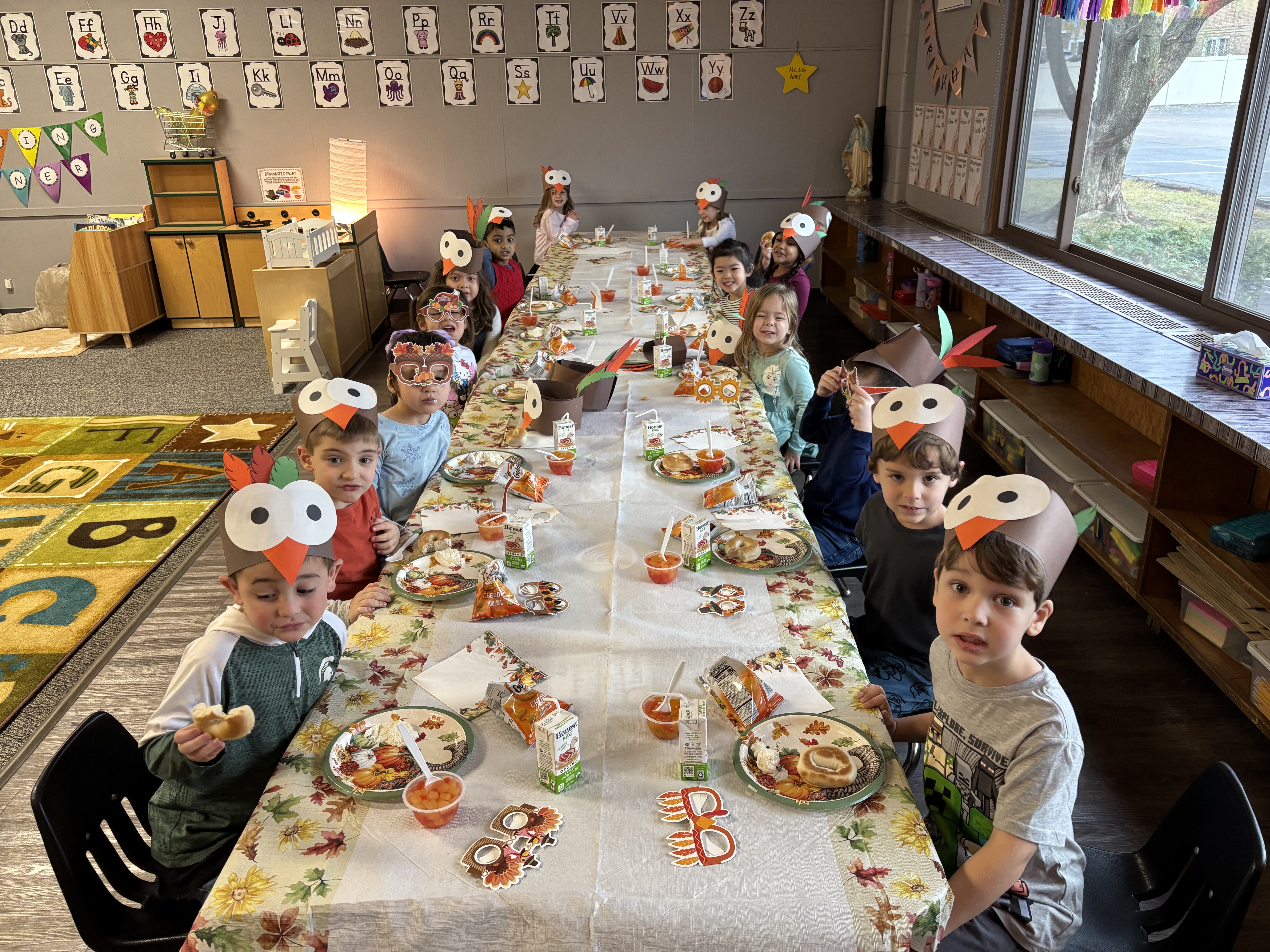 pre school kids in the classroom working