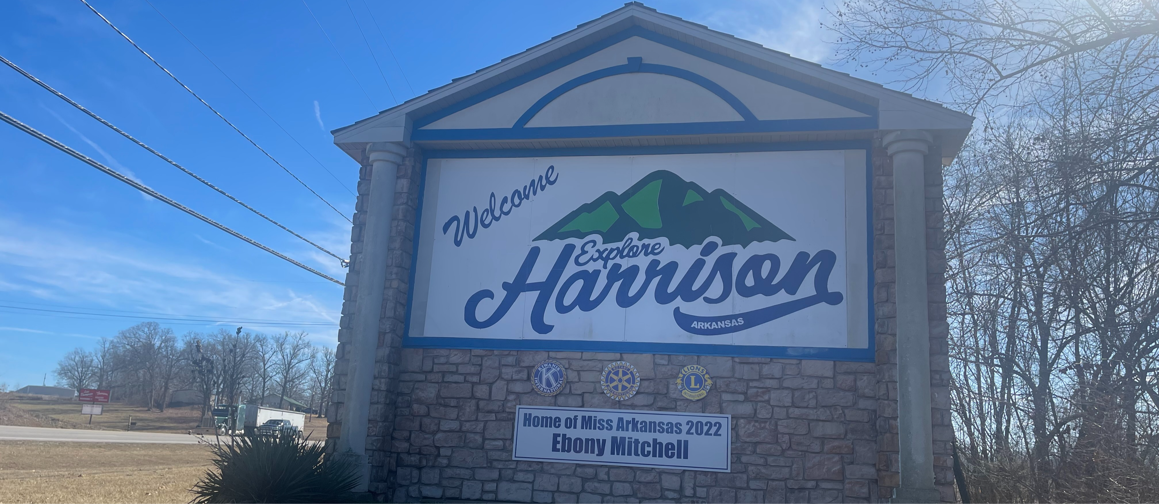 Welcome to Harrison sign