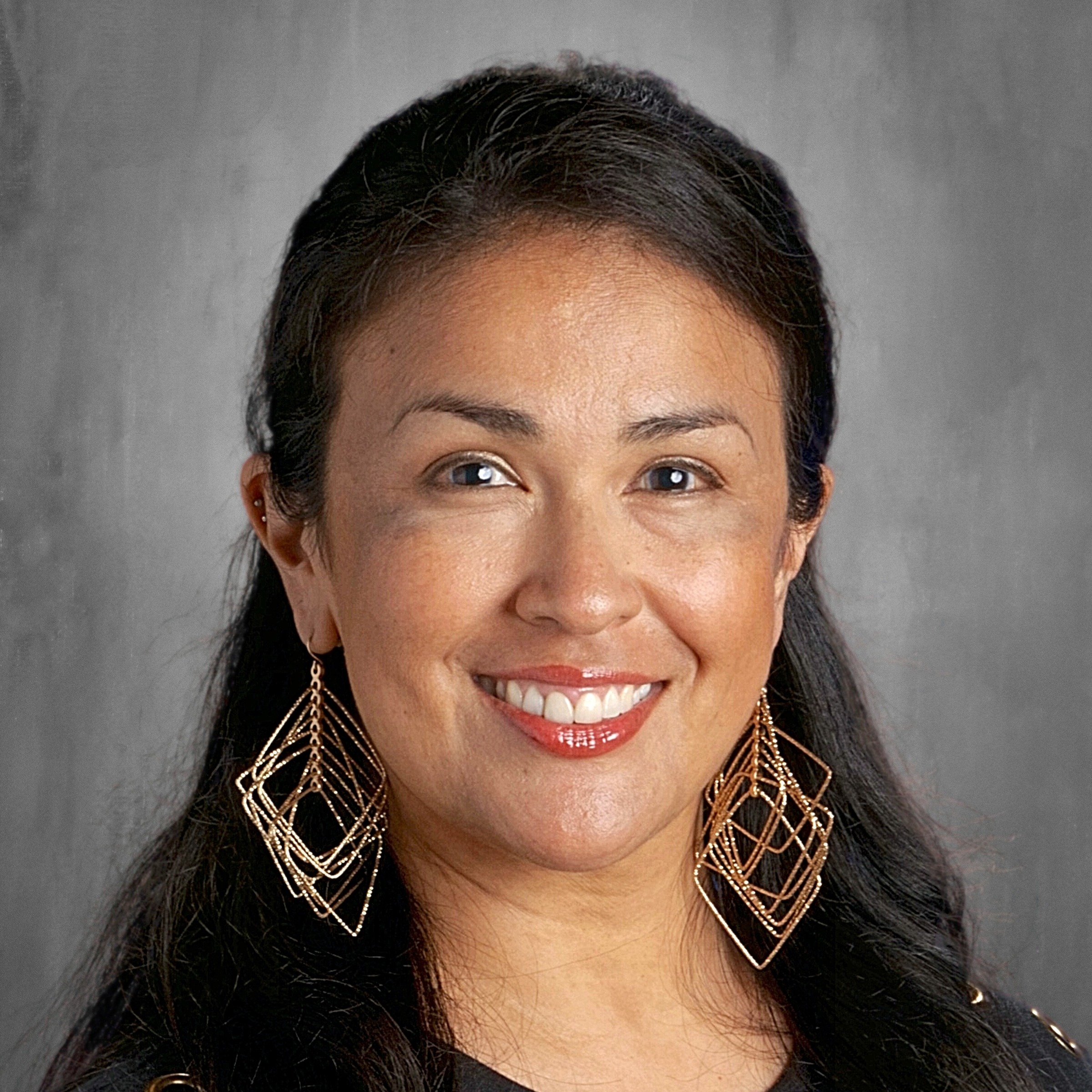 Photo of Ms. Perez