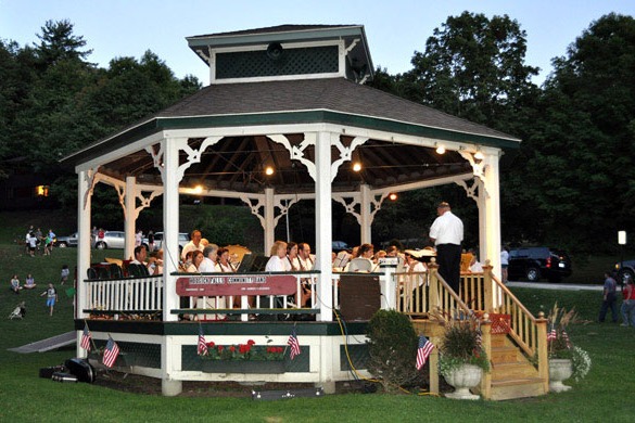 COMMUNITY BAND
