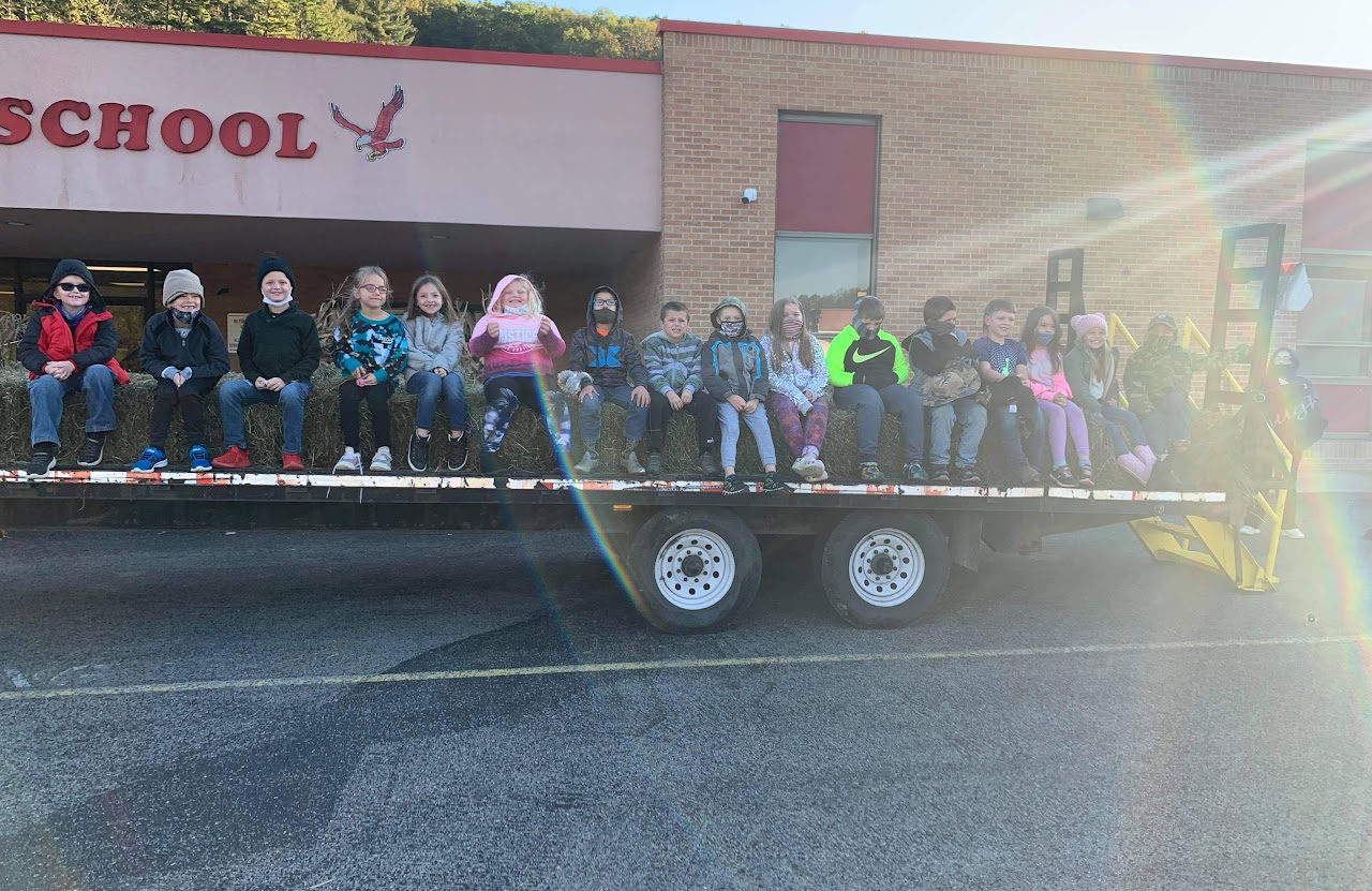 1st Nine Weeks Reward Hayride