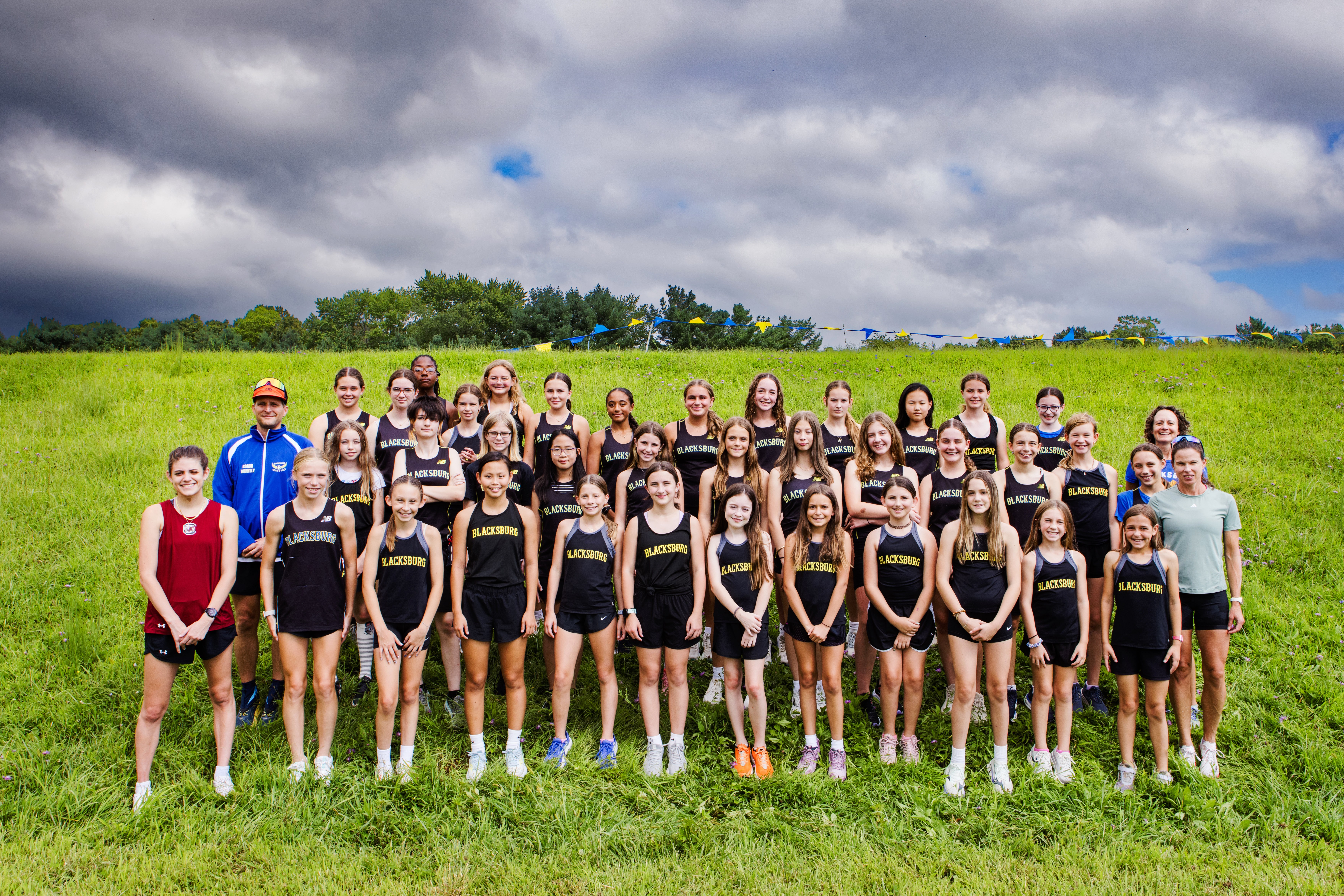 girls XC team photo