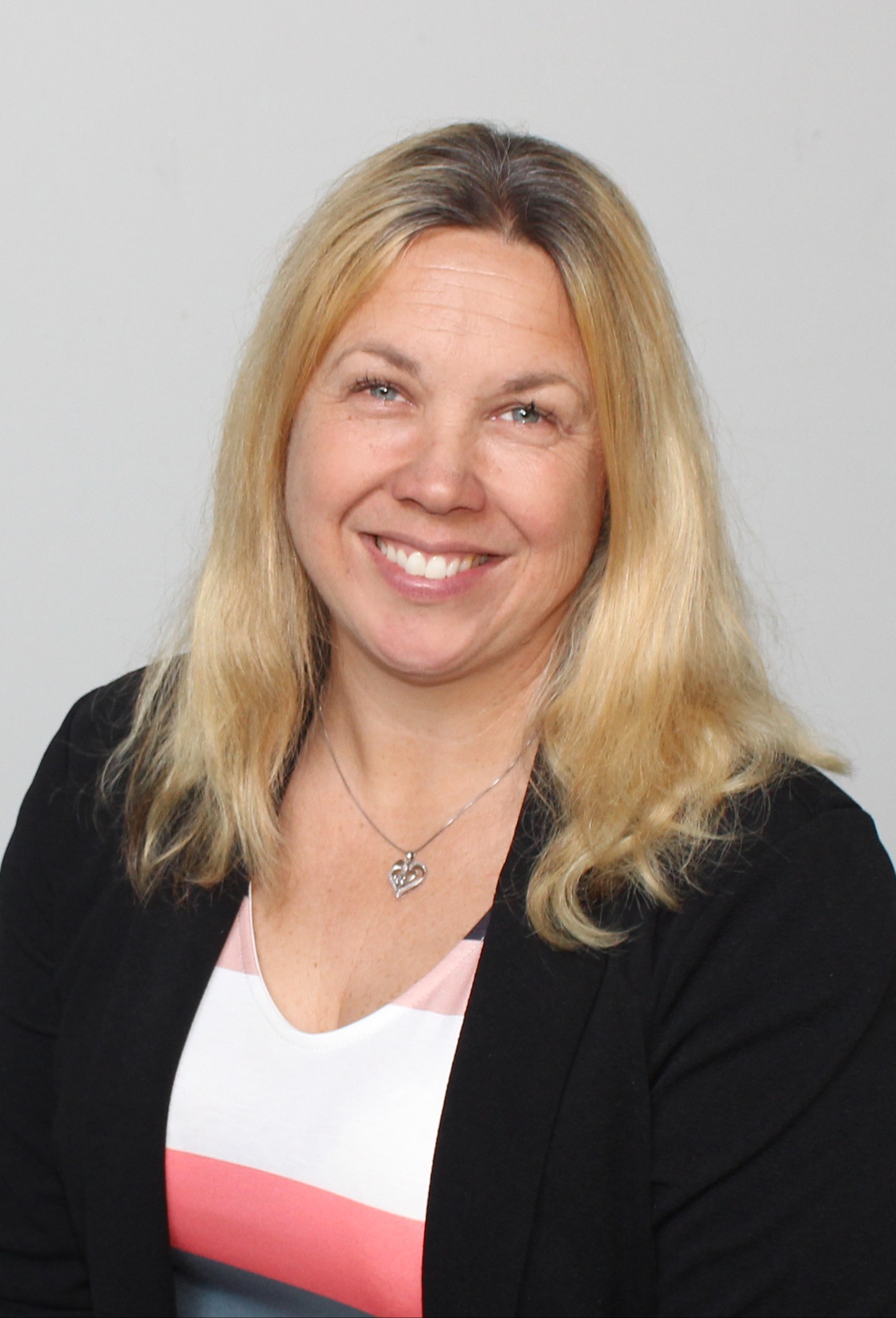 Laura Davis