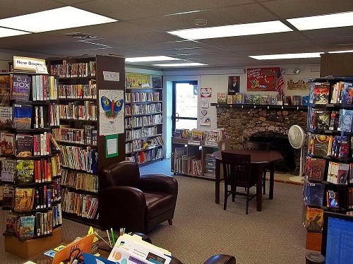 Wall Community Library Inside View