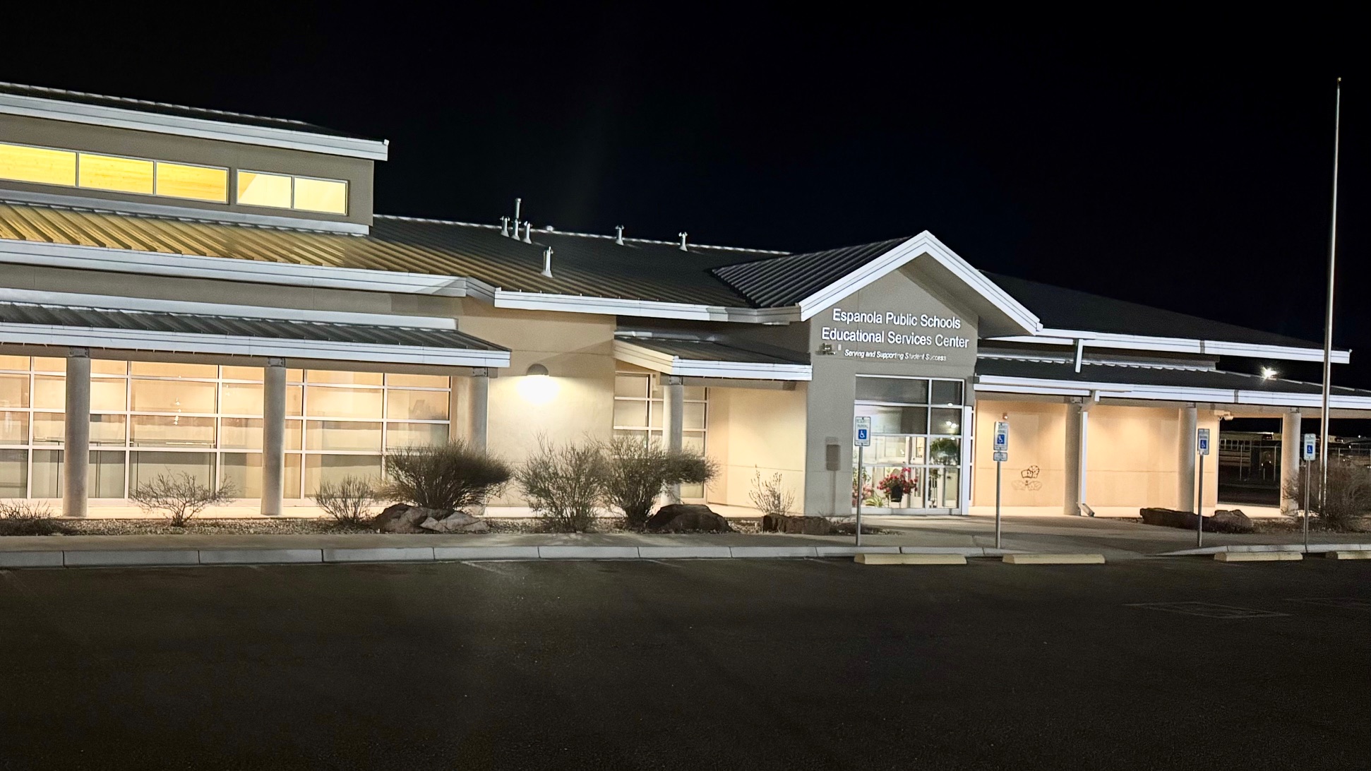 Espanola Public Schools Educational Services Center