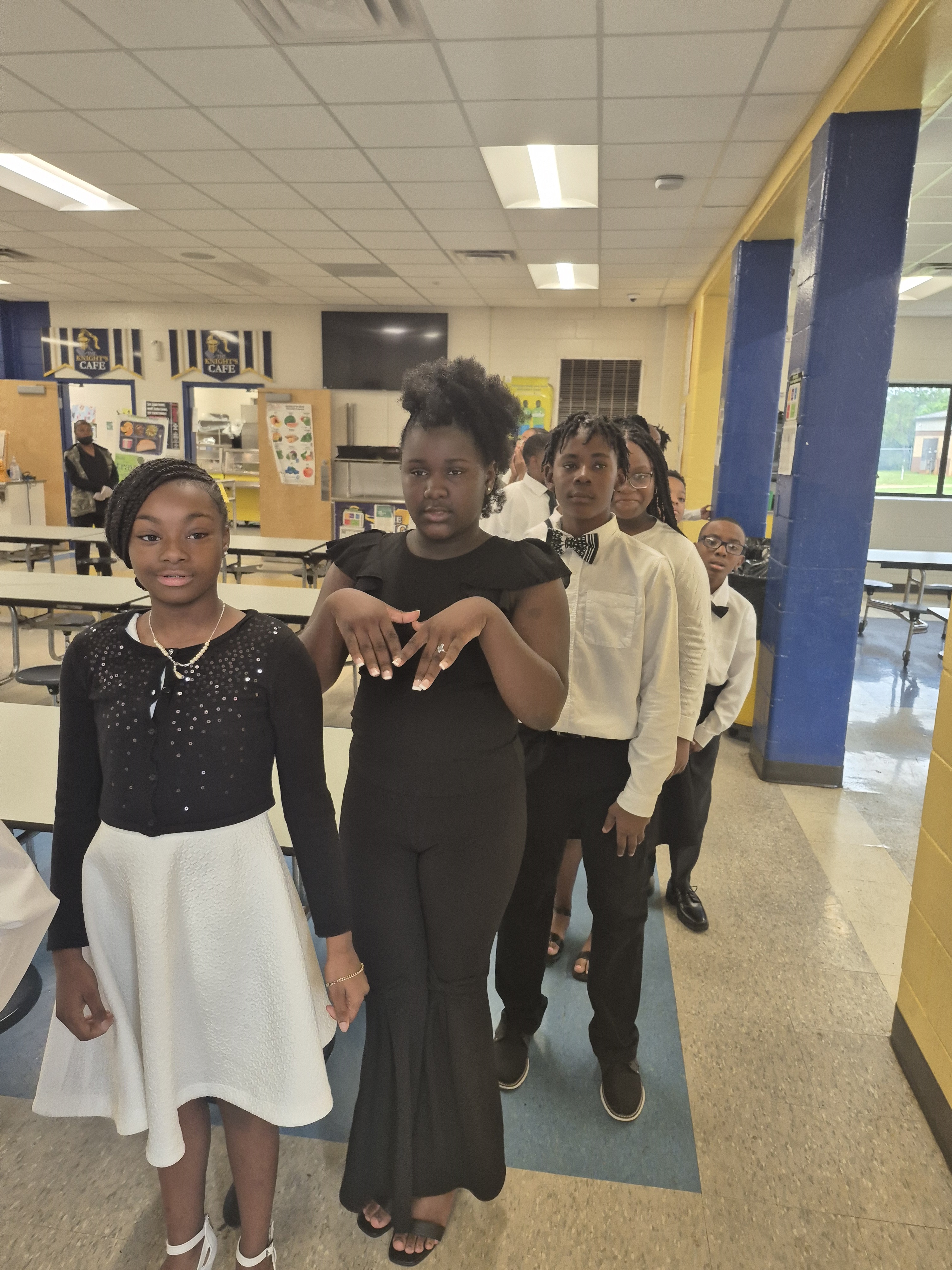 5th graders promise to graduate 