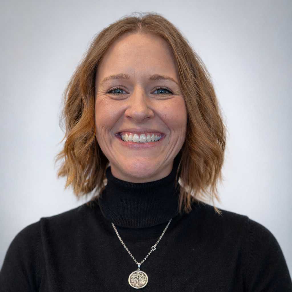 Victoria Stephens Headshot