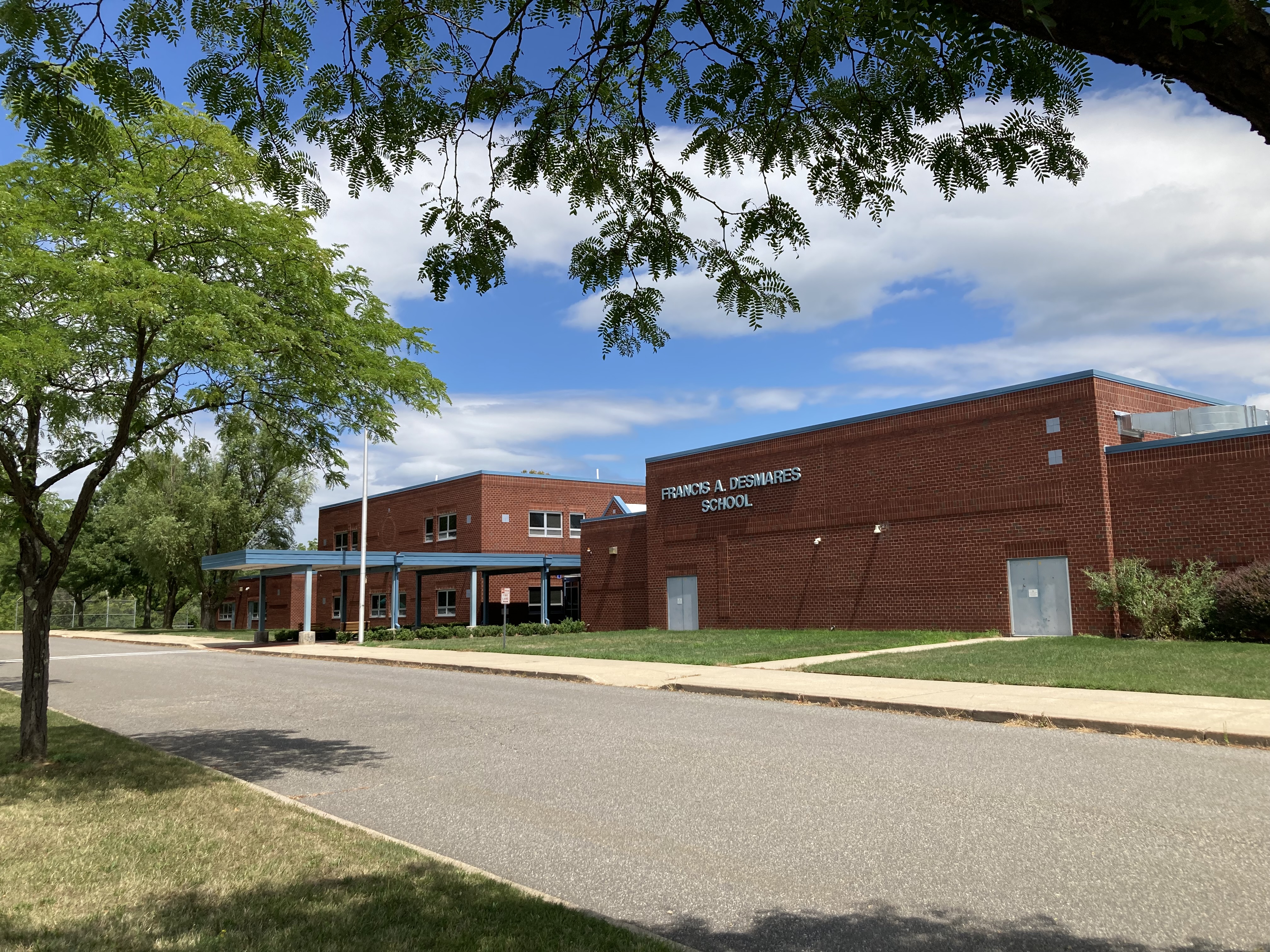 Desmares School