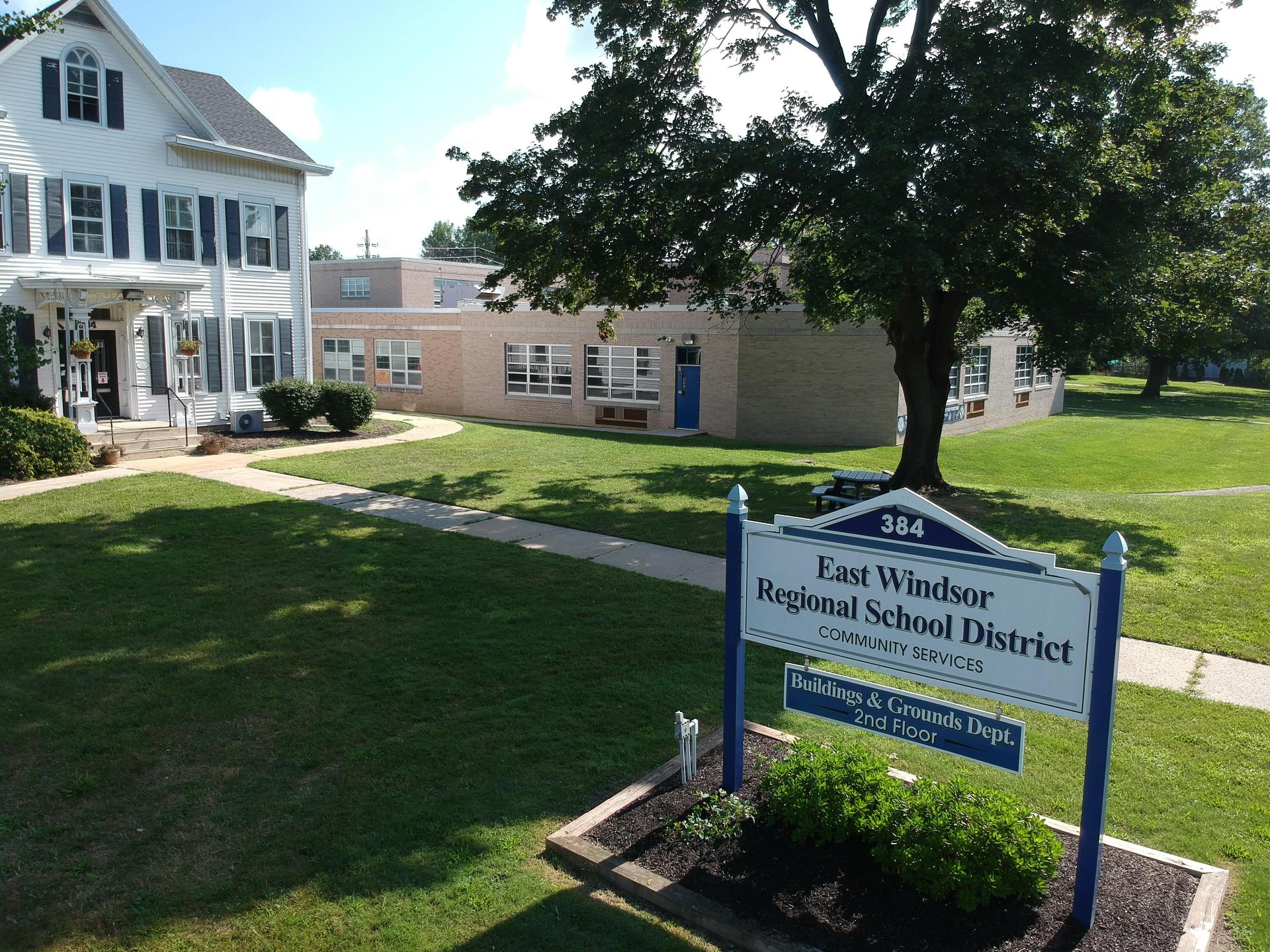 East Windsor Public Schools