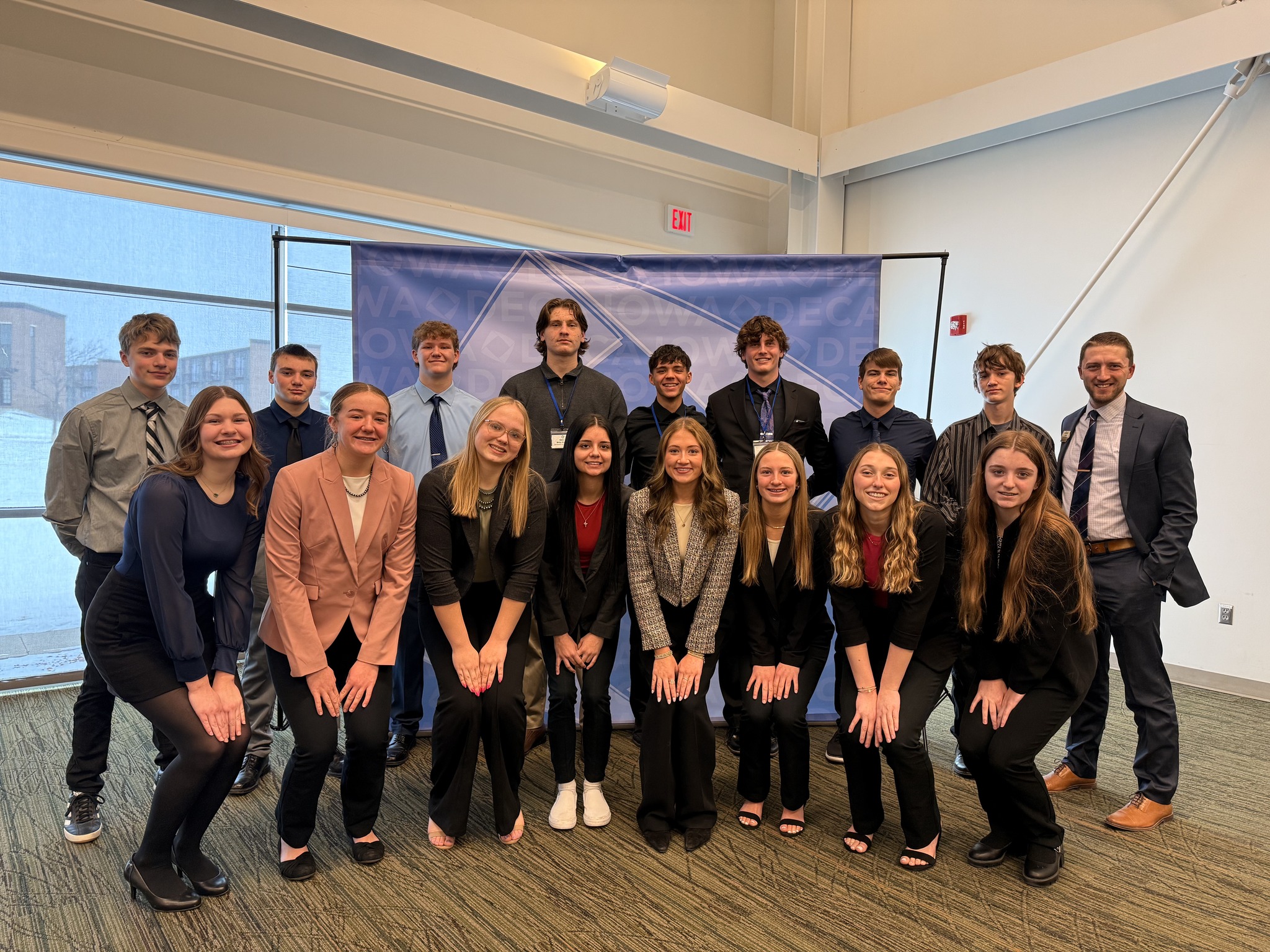 Montezuma students at State DECA.
