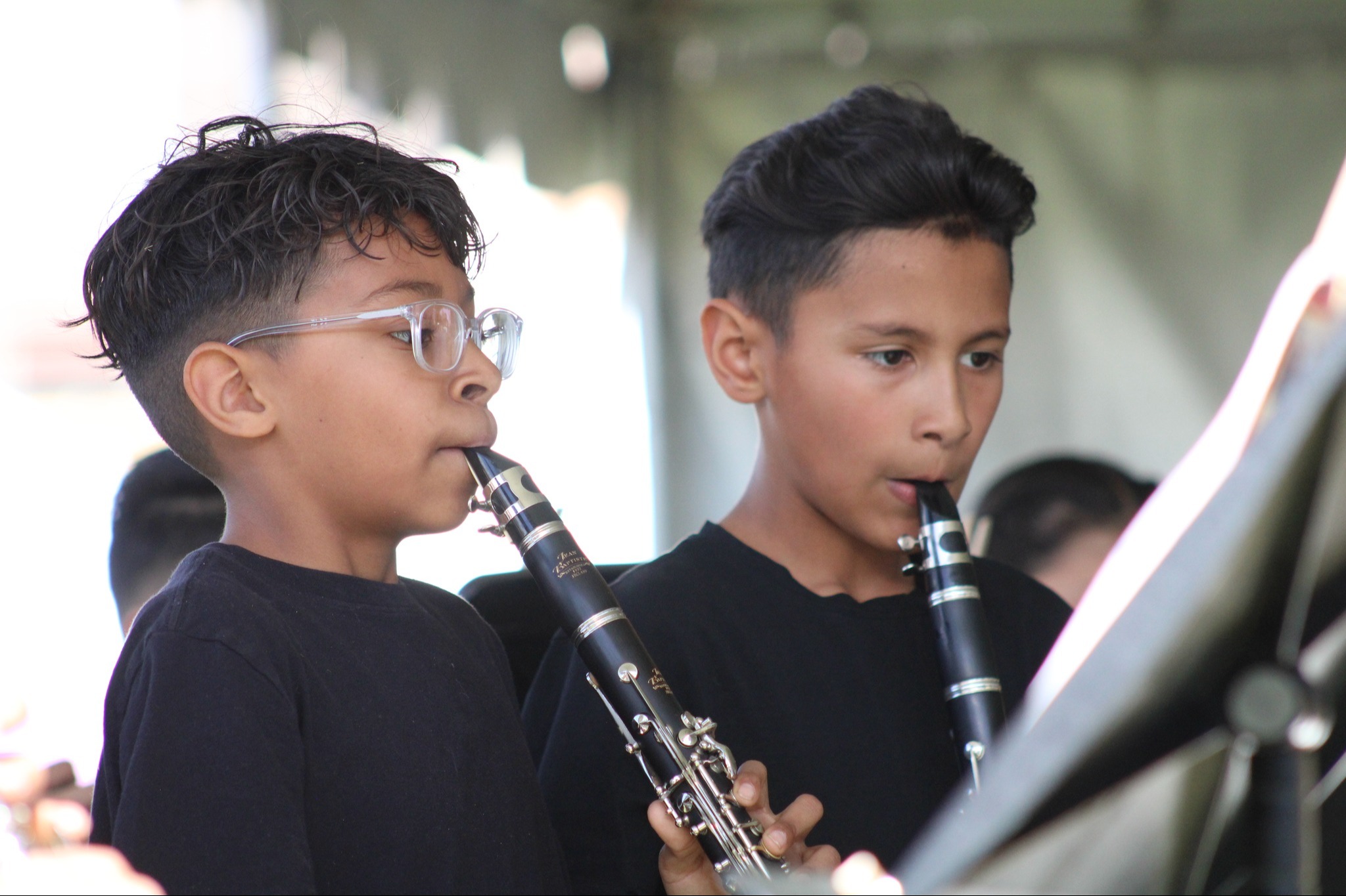 students playing clarinet