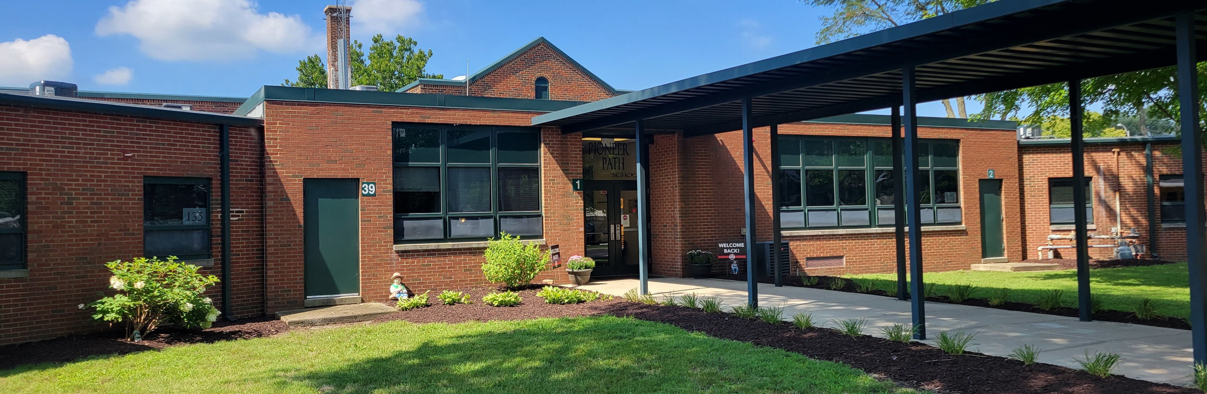 pioneer path building