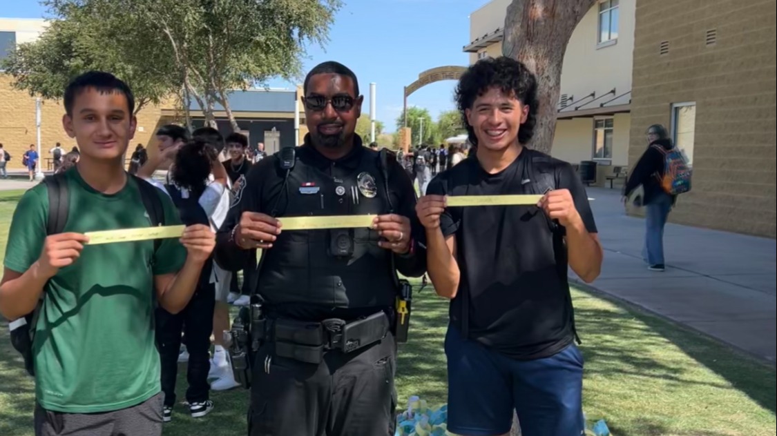 SRO with students