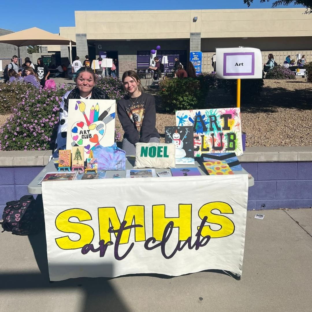Art clubs tabling