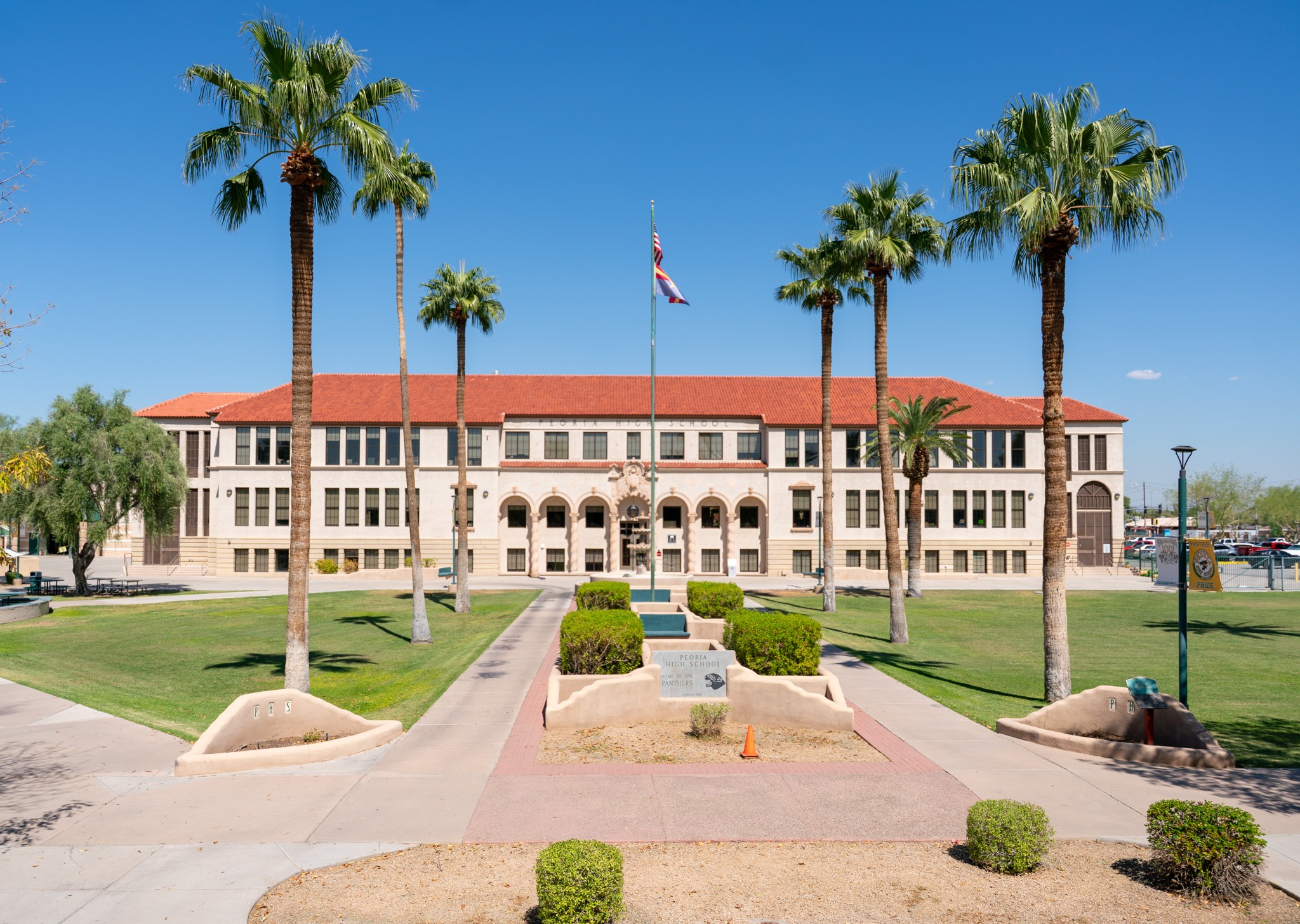 Photo of Old Main, the original Peoria High School Building