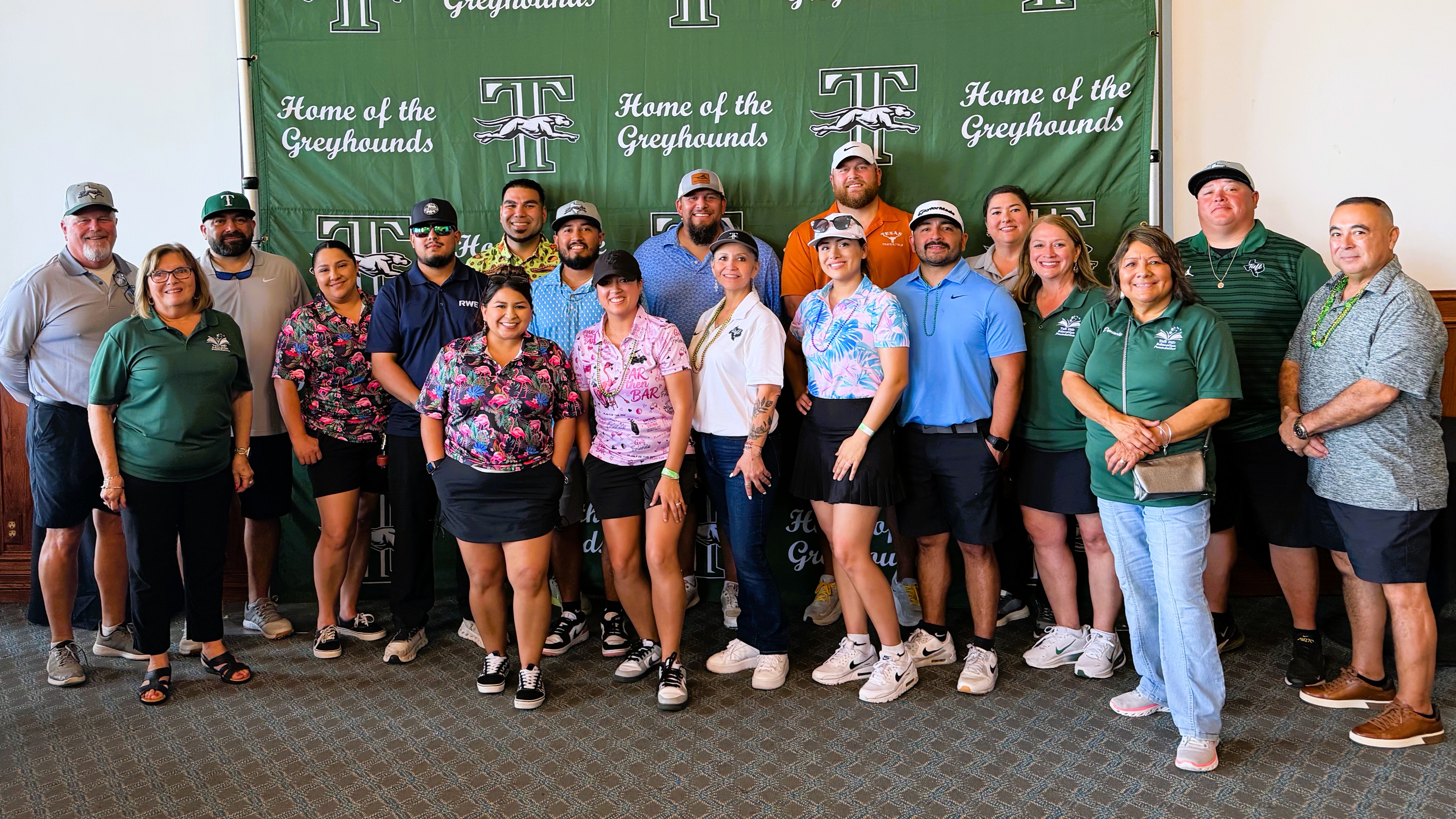 Taft Alumni Participate in Education Foundation Golf Tournament