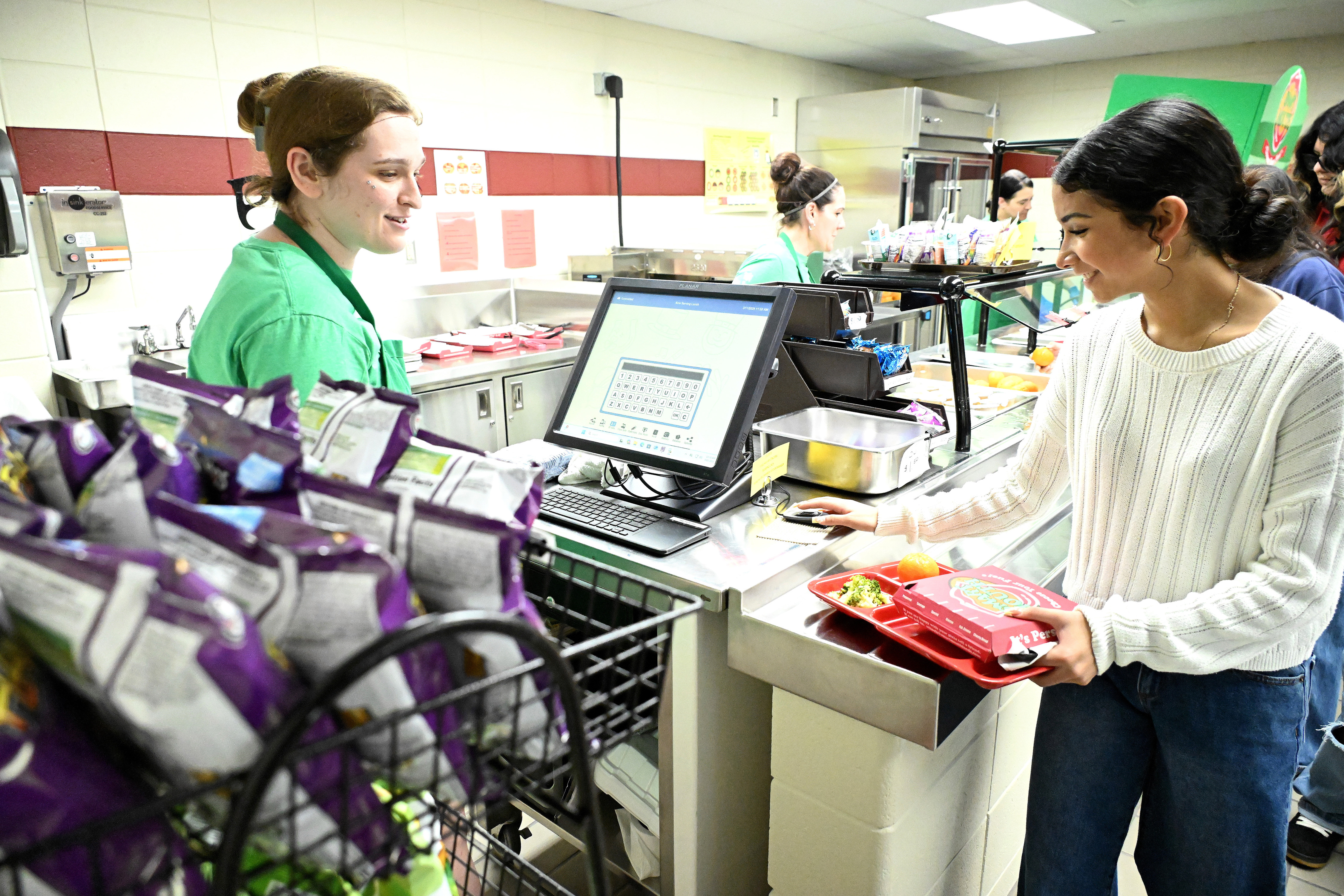west noble high school lunch line