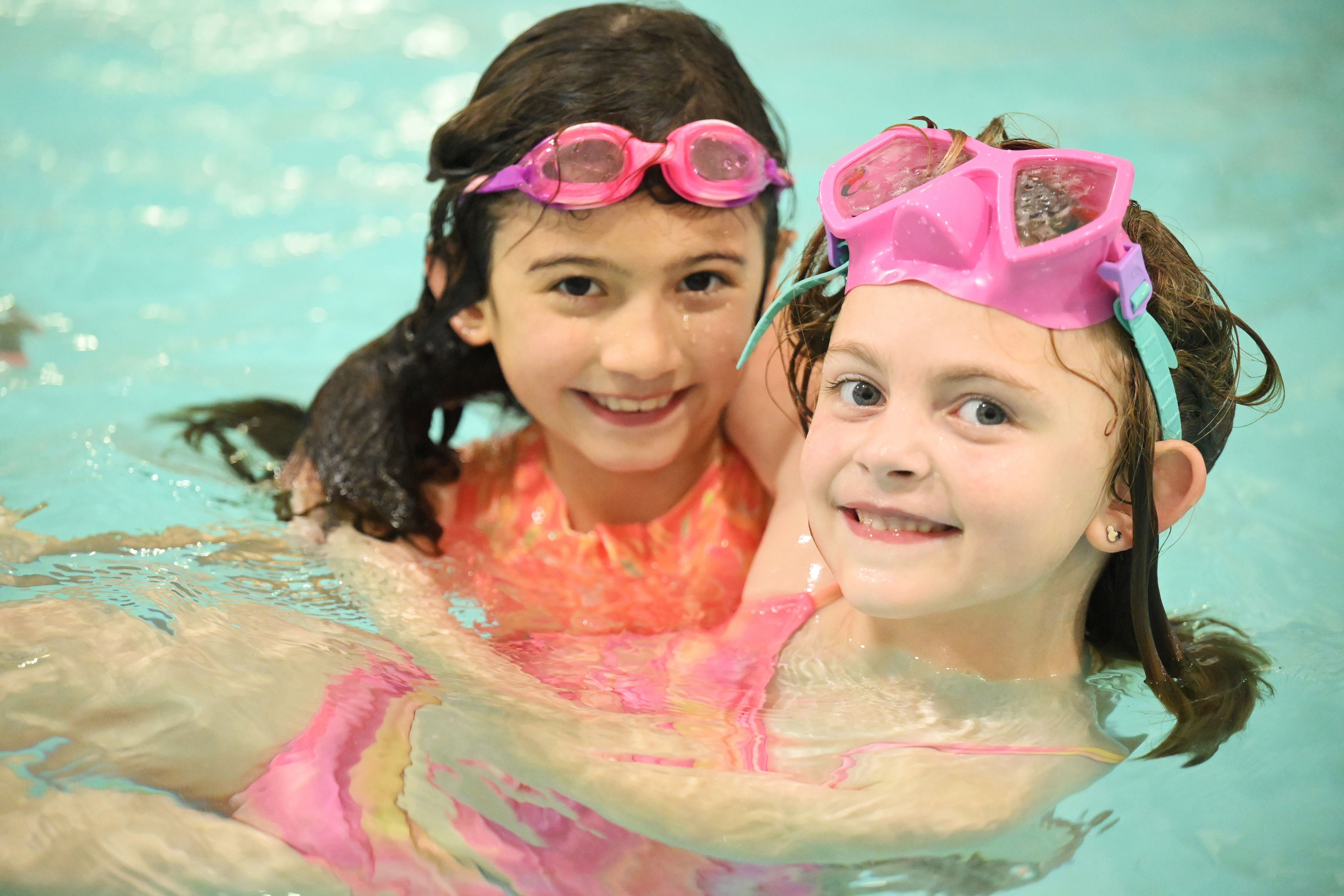 kids swimming at garrett