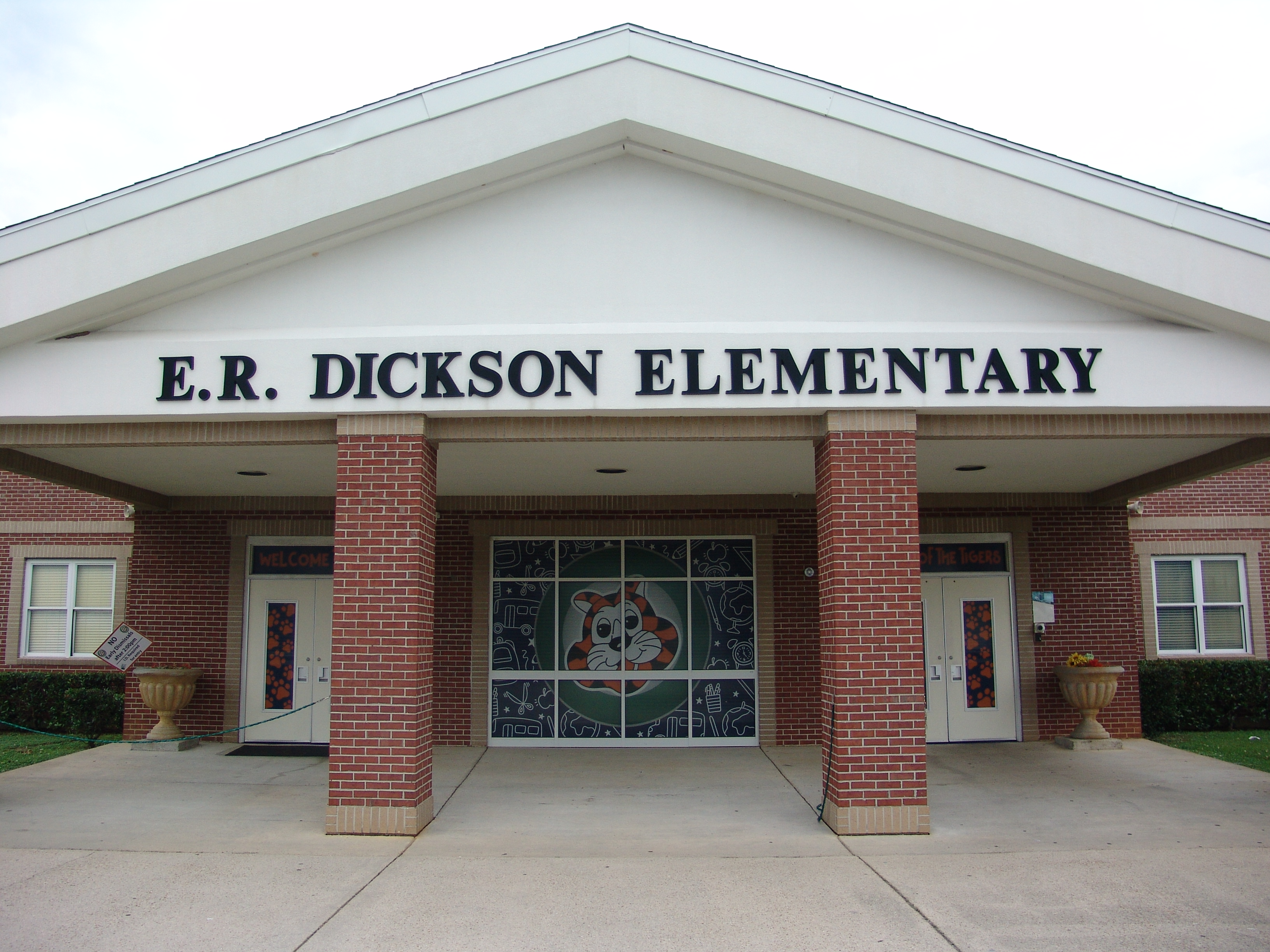 E.R. Dickson Elementary