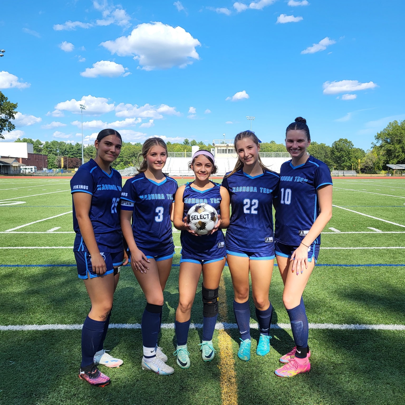 Hayden Caires, Delaney Auger, Destanee Sobá, Audrey Lelievre, Sydney Rokita