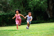picture of children running