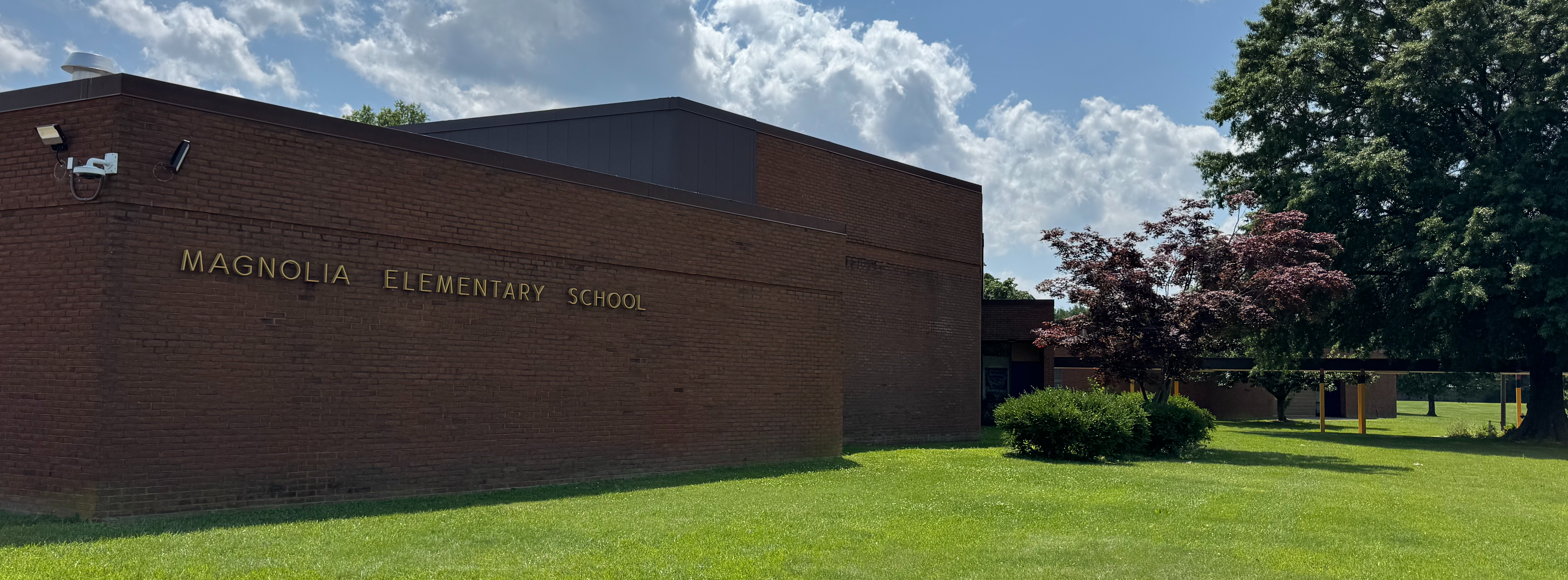 A photo of Magnolia Elementary School