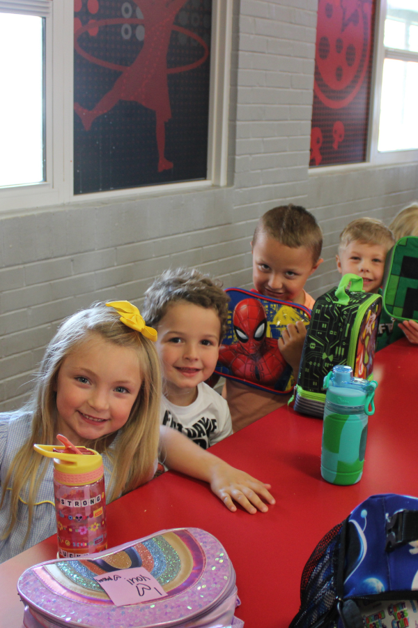 students at a cafeteria table
