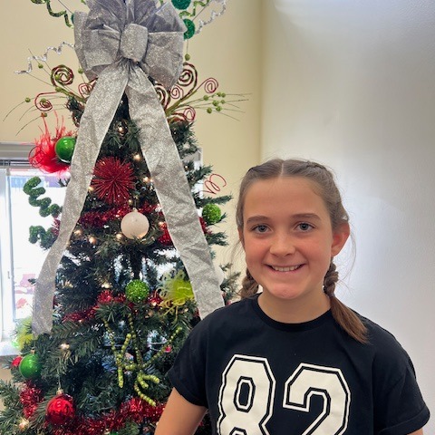 girl with christmas tree